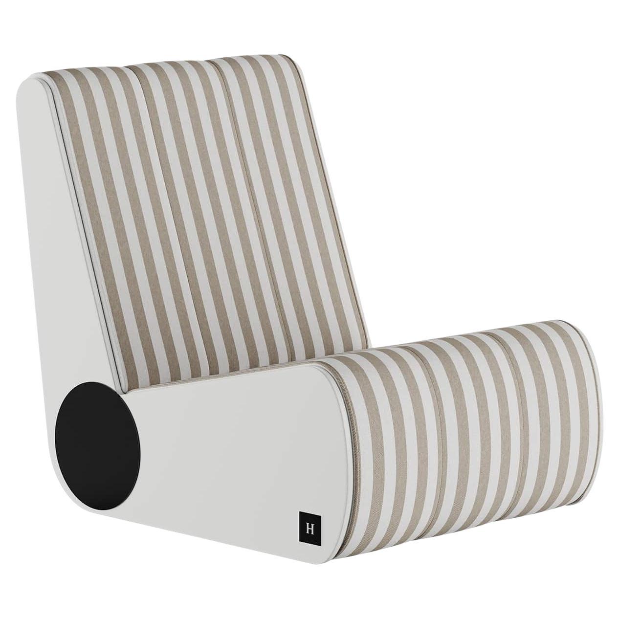Modern Outdoor Folding Sun Lounge Chair Beige White Stripes & Golden Details For Sale