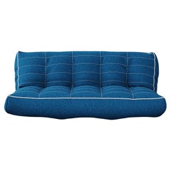 Modern Outdoor Sofa Folding Daybed Upholstered Blue Bouclé White Details