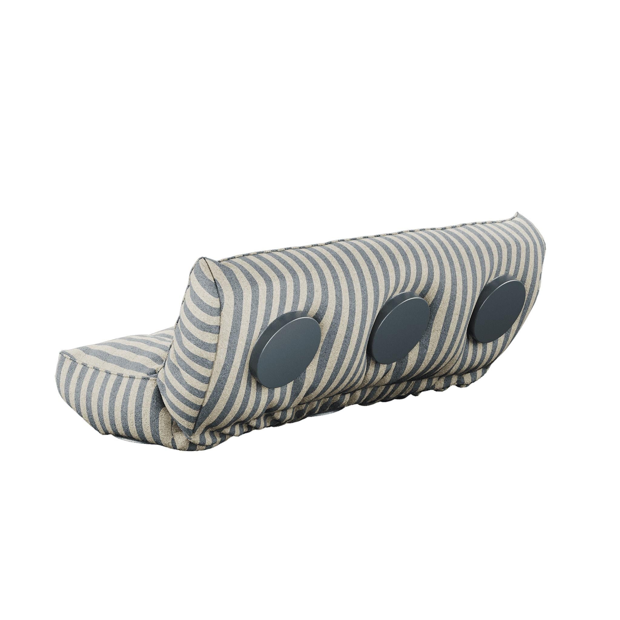 Modern Outdoor Sofa Folding Daybed Upholstered in Outdoor Blue Striped Fabric In New Condition For Sale In Porto, PT