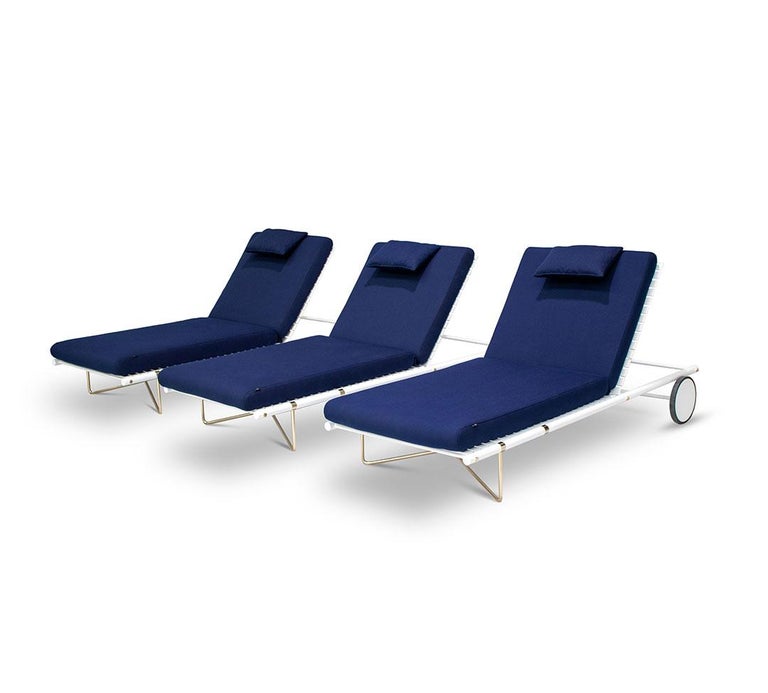 Comteporary Outdoor Sunbed Waterproof Blue Fabric Plated Legs and Leather  Straps For Sale at 1stDibs | sunbed straps