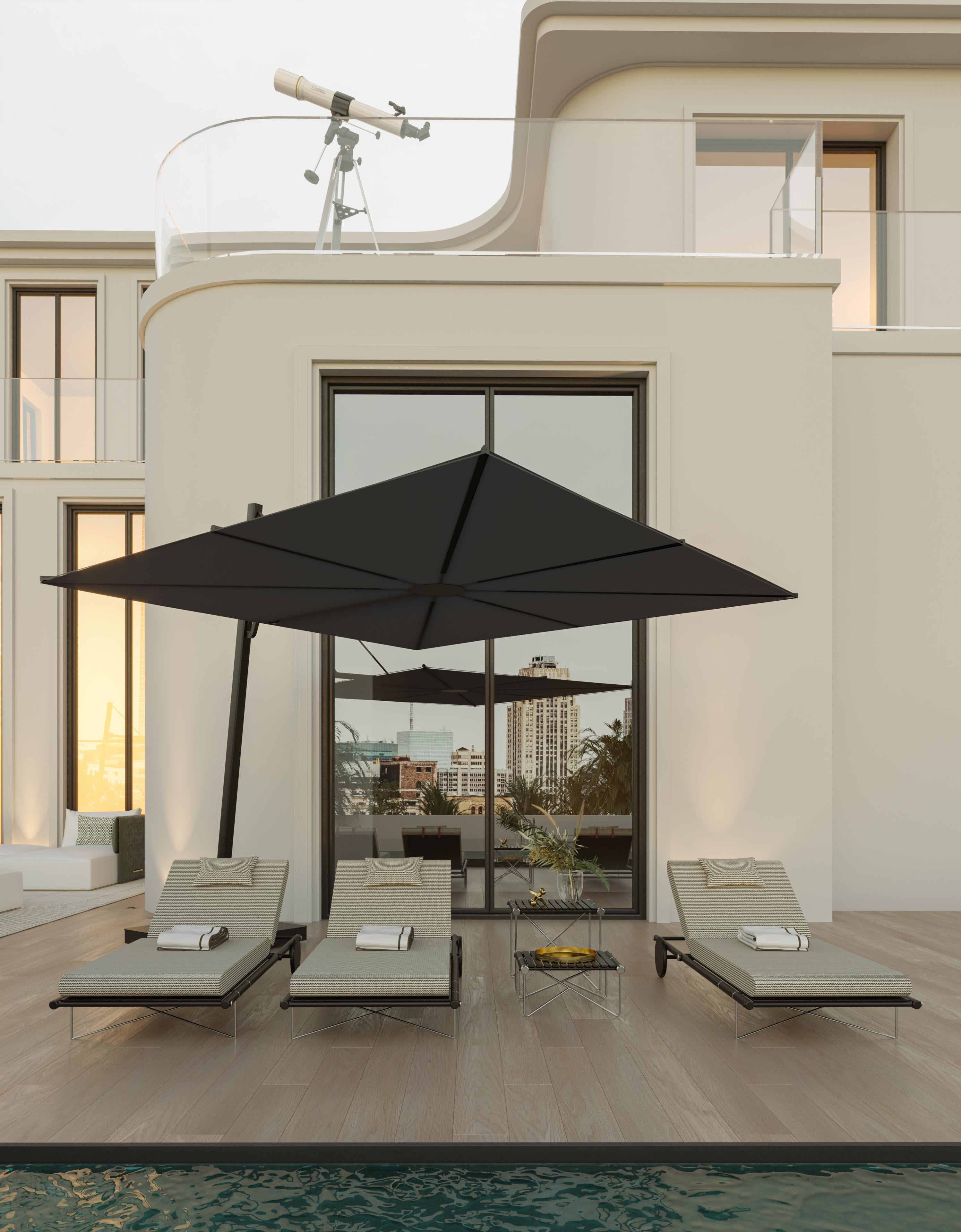 Moderne Outdoor-Sonnenliege mit schwarzen Edelstahlbeinen und kupfernen Details im Angebot 1