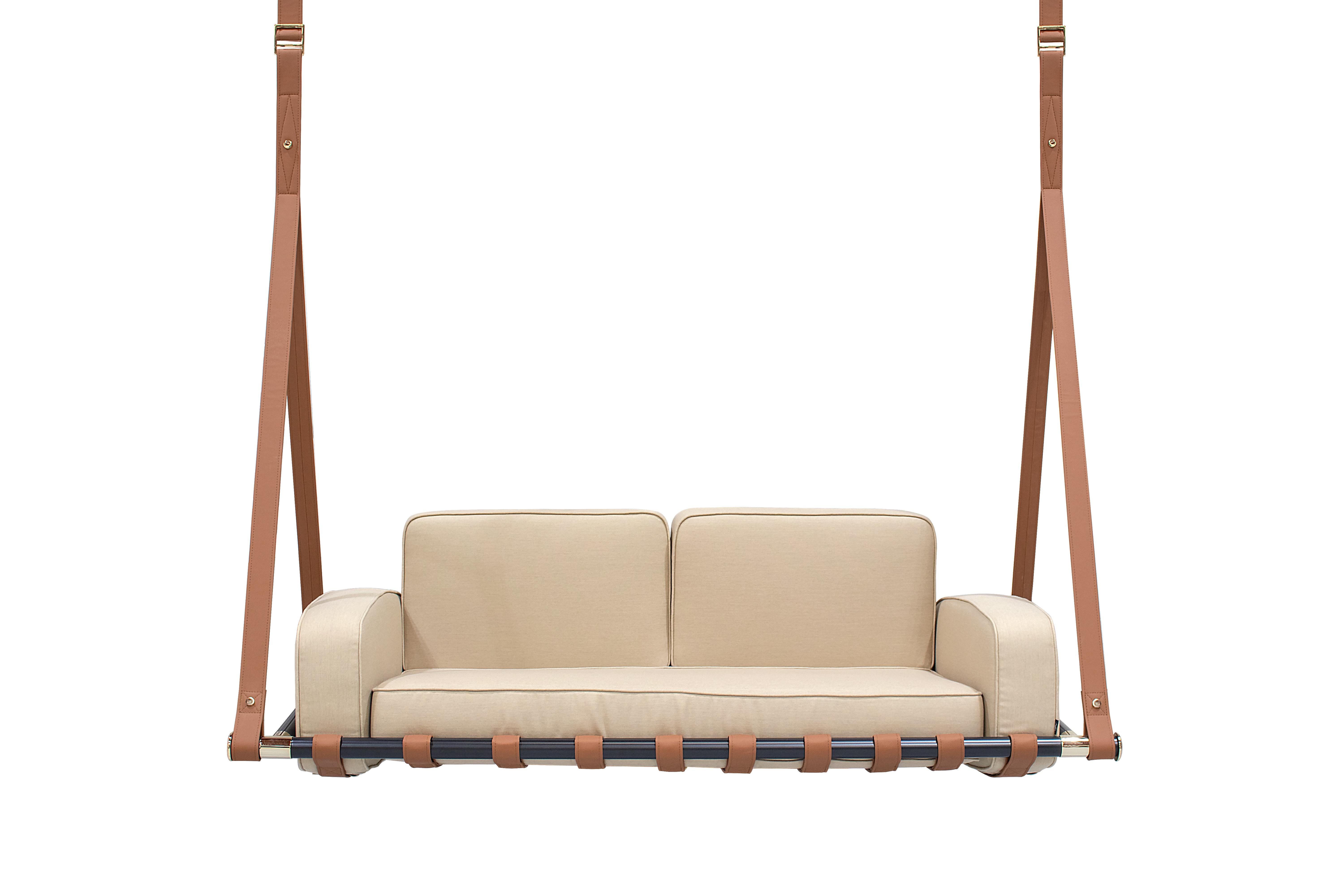 Modernes Schaukelsofa für den Außenbereich mit weißer Polsterung, weißem Gestell und Chromakzenten im Zustand „Neu“ im Angebot in Santo Tirso, PT