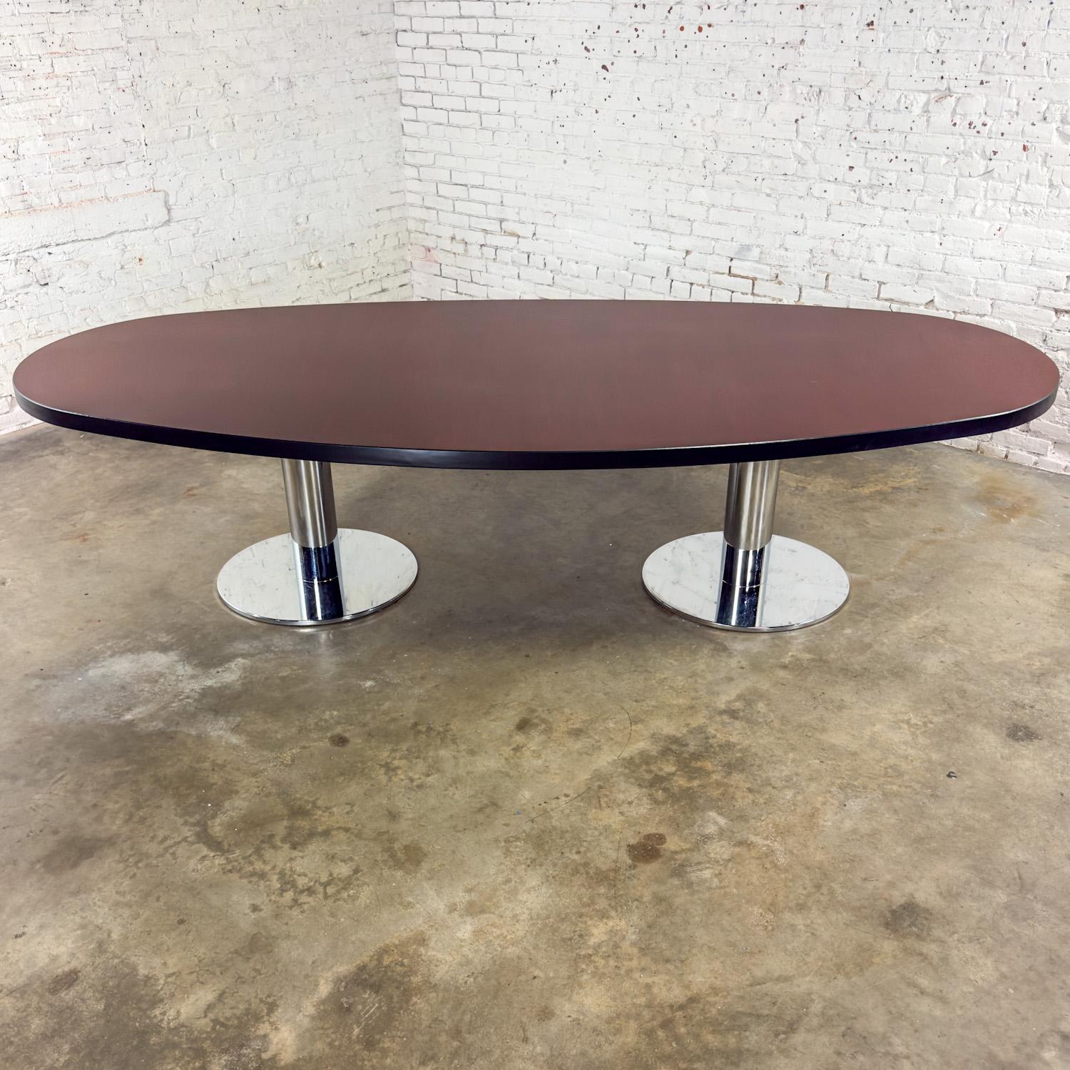 Modern Oval Dining or Conference Table Chrome Cylindrical Double Pedestal Base For Sale 10