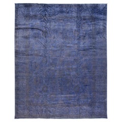 Tapis moderne surdimensionné en laine violette teintée, fait à la main, à motifs floraux