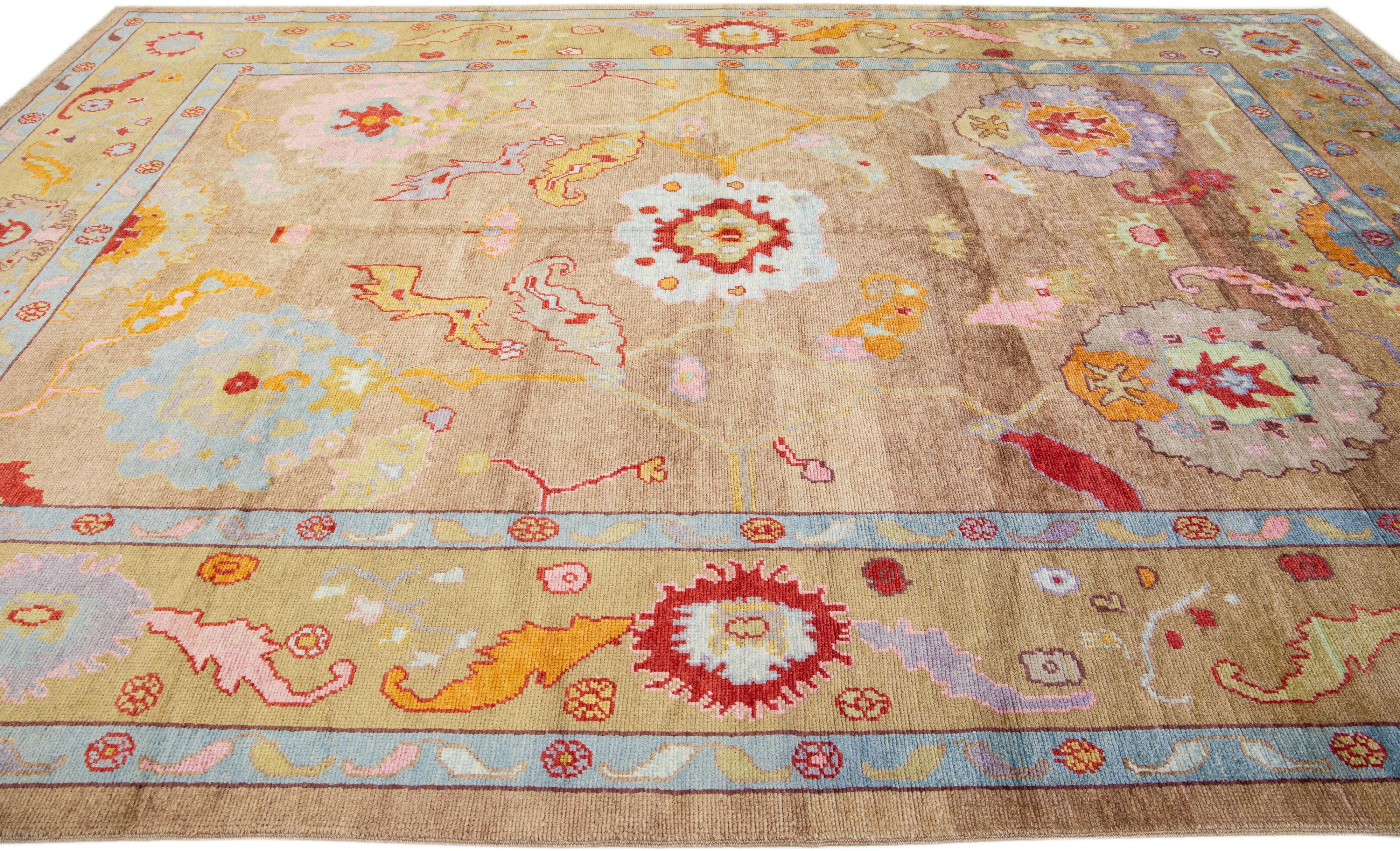 Modern Oversize Turkish Kars Handmade Tan Wool Rug With Floral Pattern In New Condition For Sale In Norwalk, CT