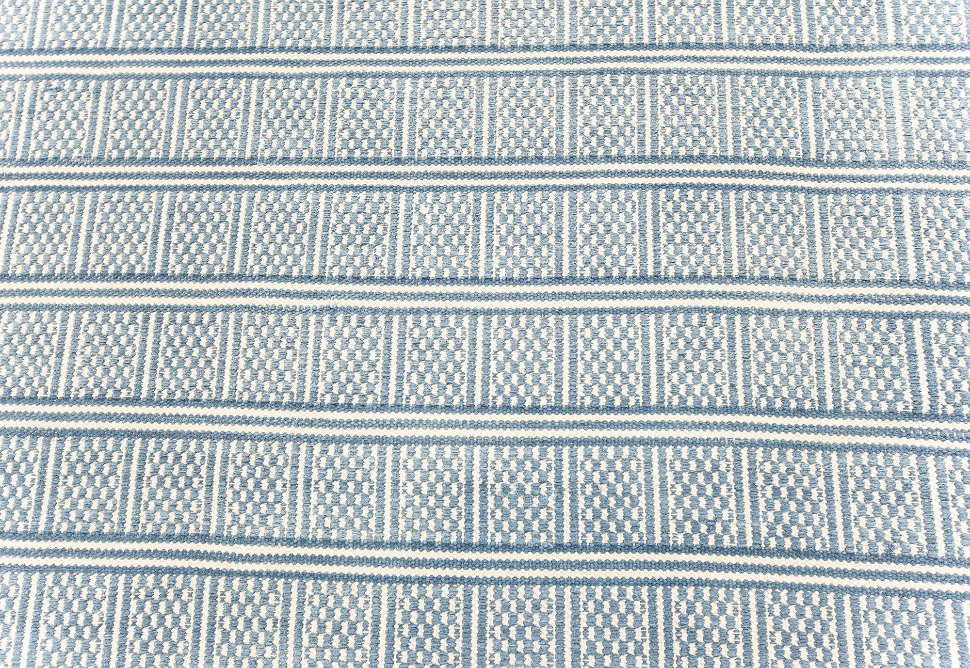 Moderno Tappeto moderno oversize in cotone indiano Dhurrie a tessitura piatta di Doris Leslie Blau in vendita