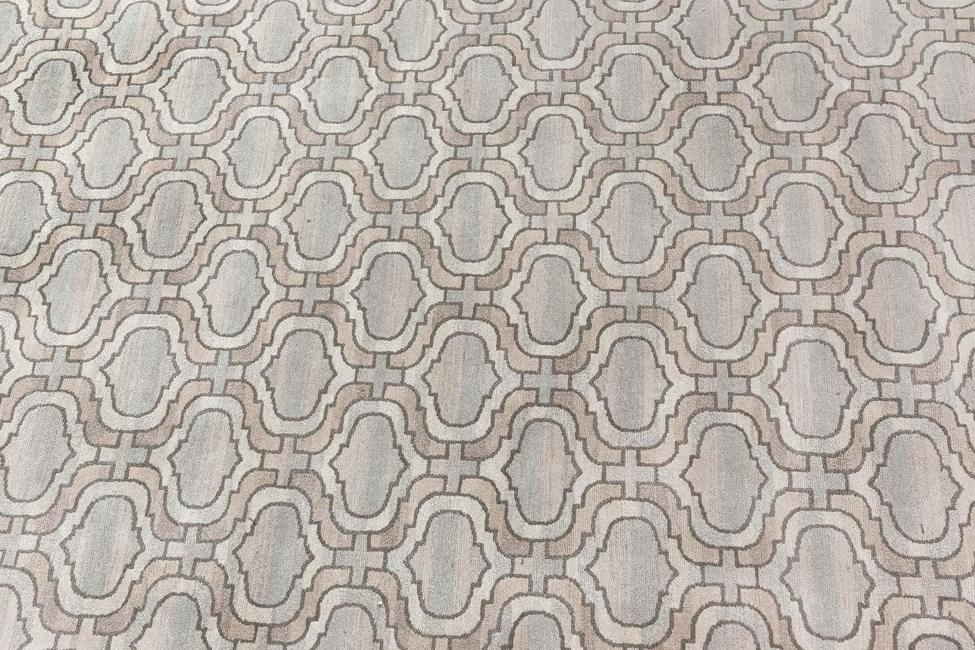 Indiano Tappeto moderno oversize Venetto in lana fatto a mano di Doris Leslie Blau in vendita
