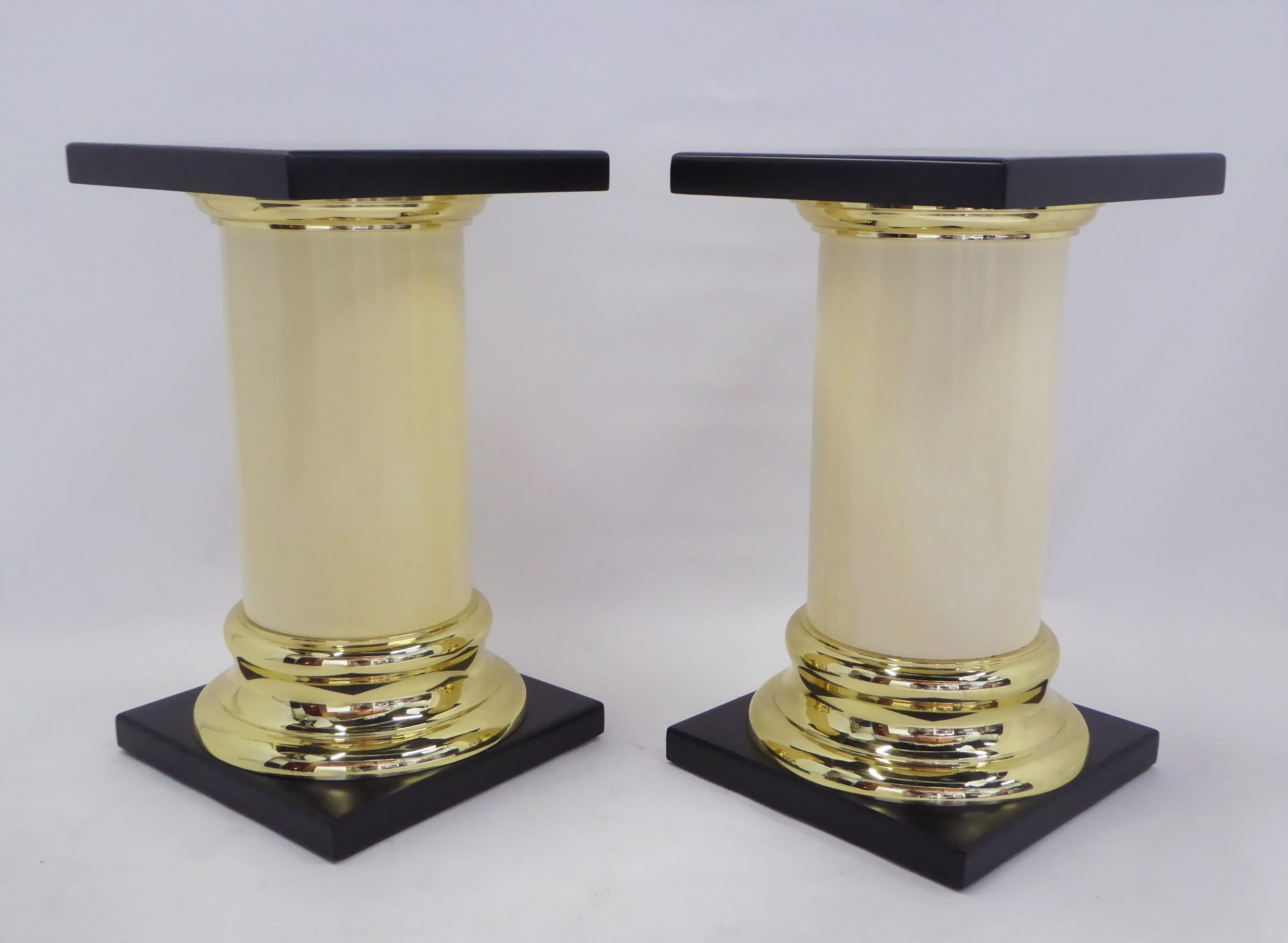 Modern Pair Mastercraft Columnar Pedestals Side Tables Neoclassical Style 1960s 3