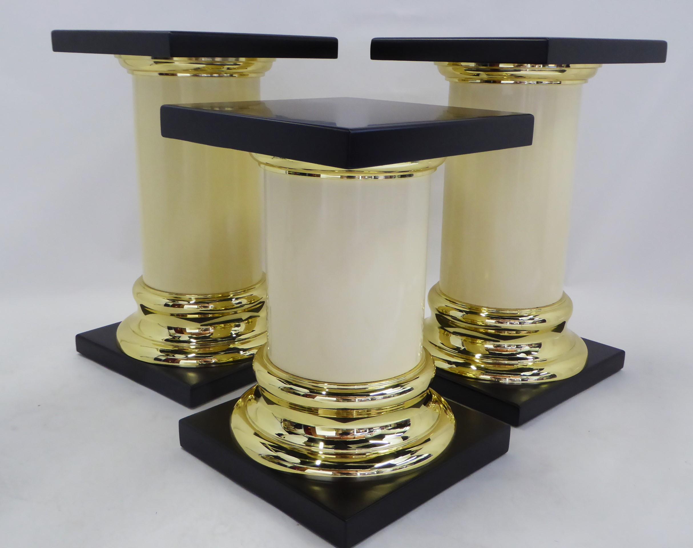 Modern Pair Mastercraft Columnar Pedestals Side Tables Neoclassical Style 1960s 8