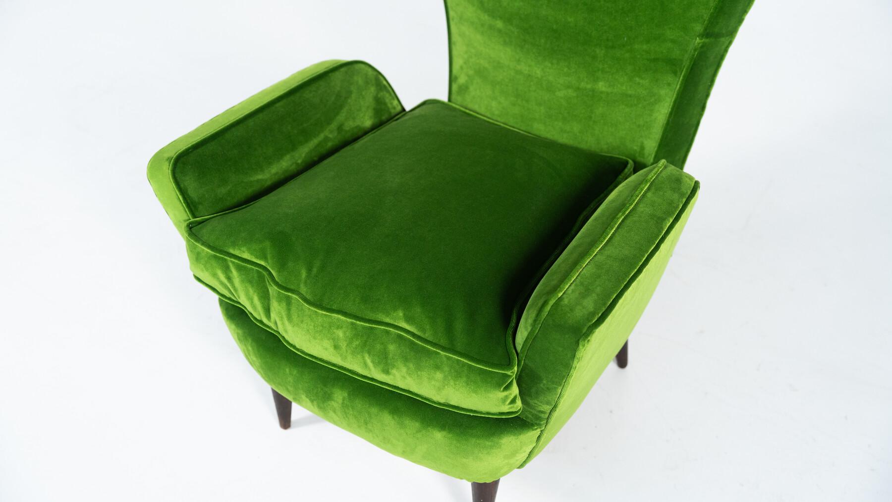 Modern Pair of Armchairs by Emilia Sala and Giorgio Madini - New Upholstery For Sale 8