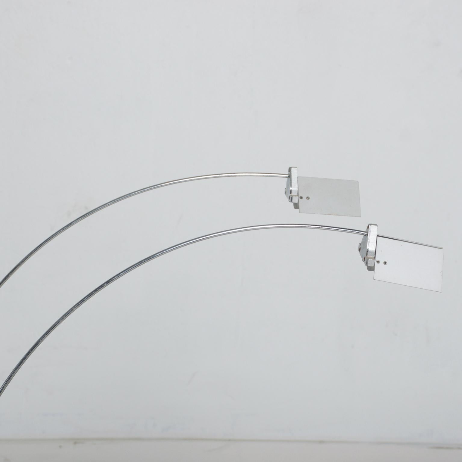Paire de lampes de bureau Fontana Arte des années 1990, modèle Falena par Alvaro Siza, Italie 2