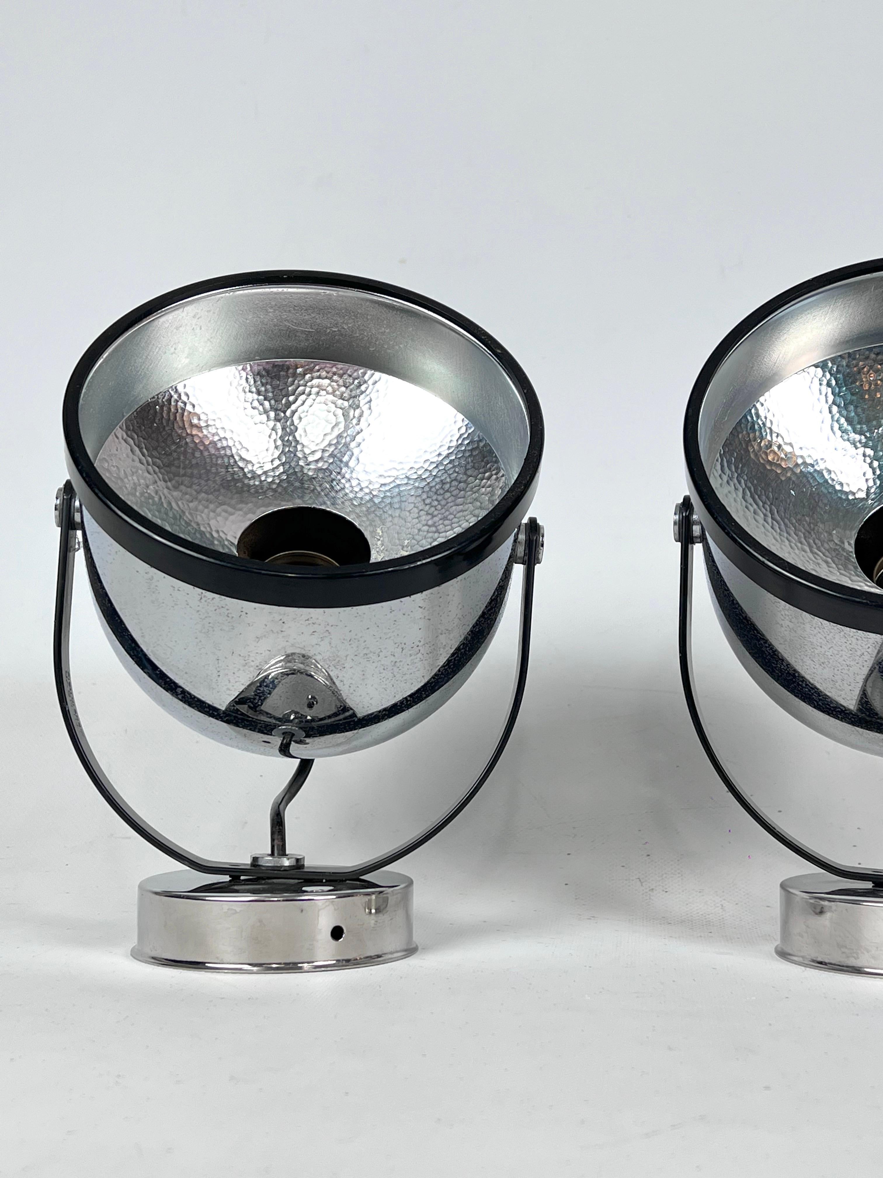 Modern Pair of Gae Aulenti Orientable Wall Lamps for Stilnovo, Italy 1970s 2
