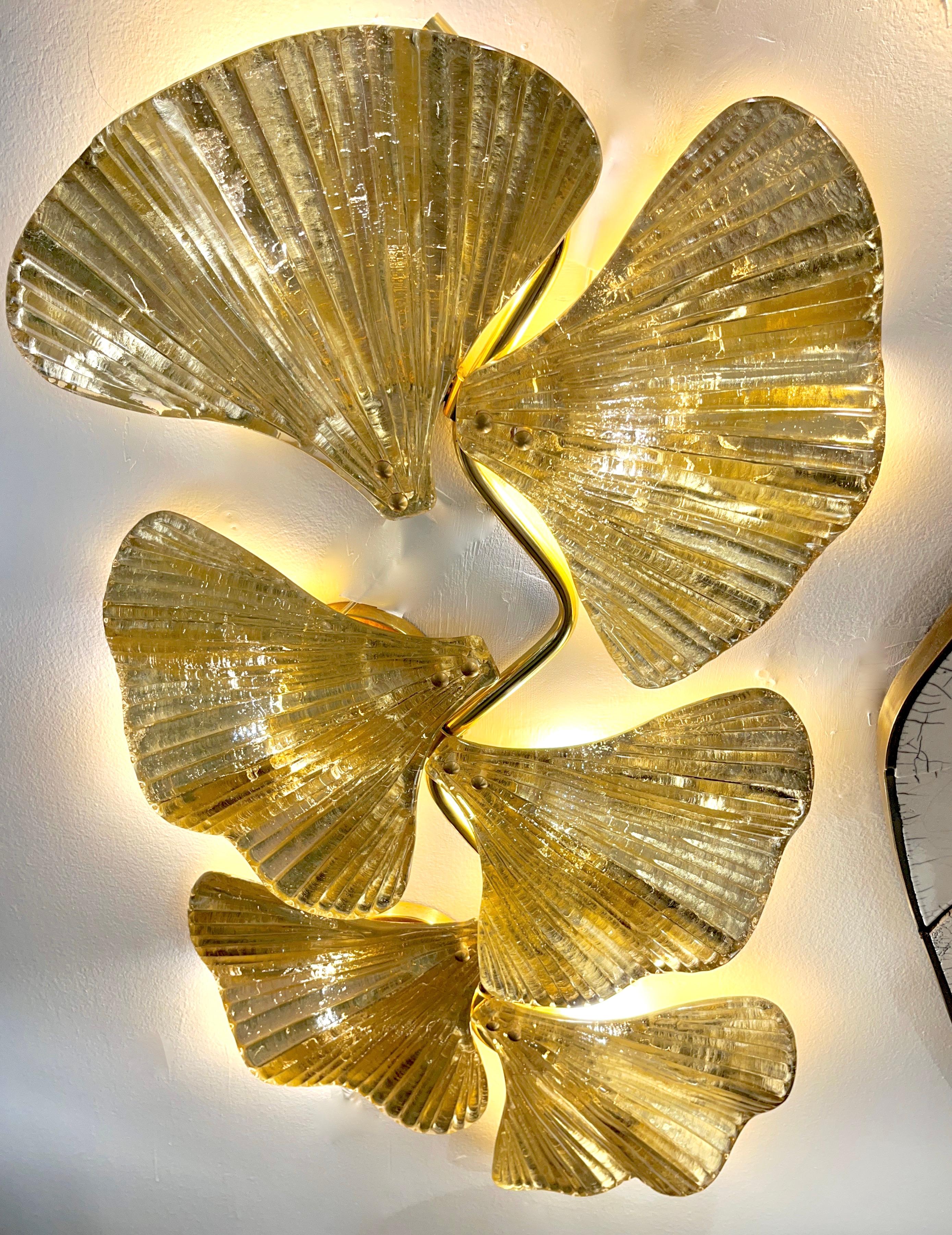 Modern Pair of Italian Gold Leaf & Crystal Murano Glass 6-Leaf Branch Sconces  For Sale 8