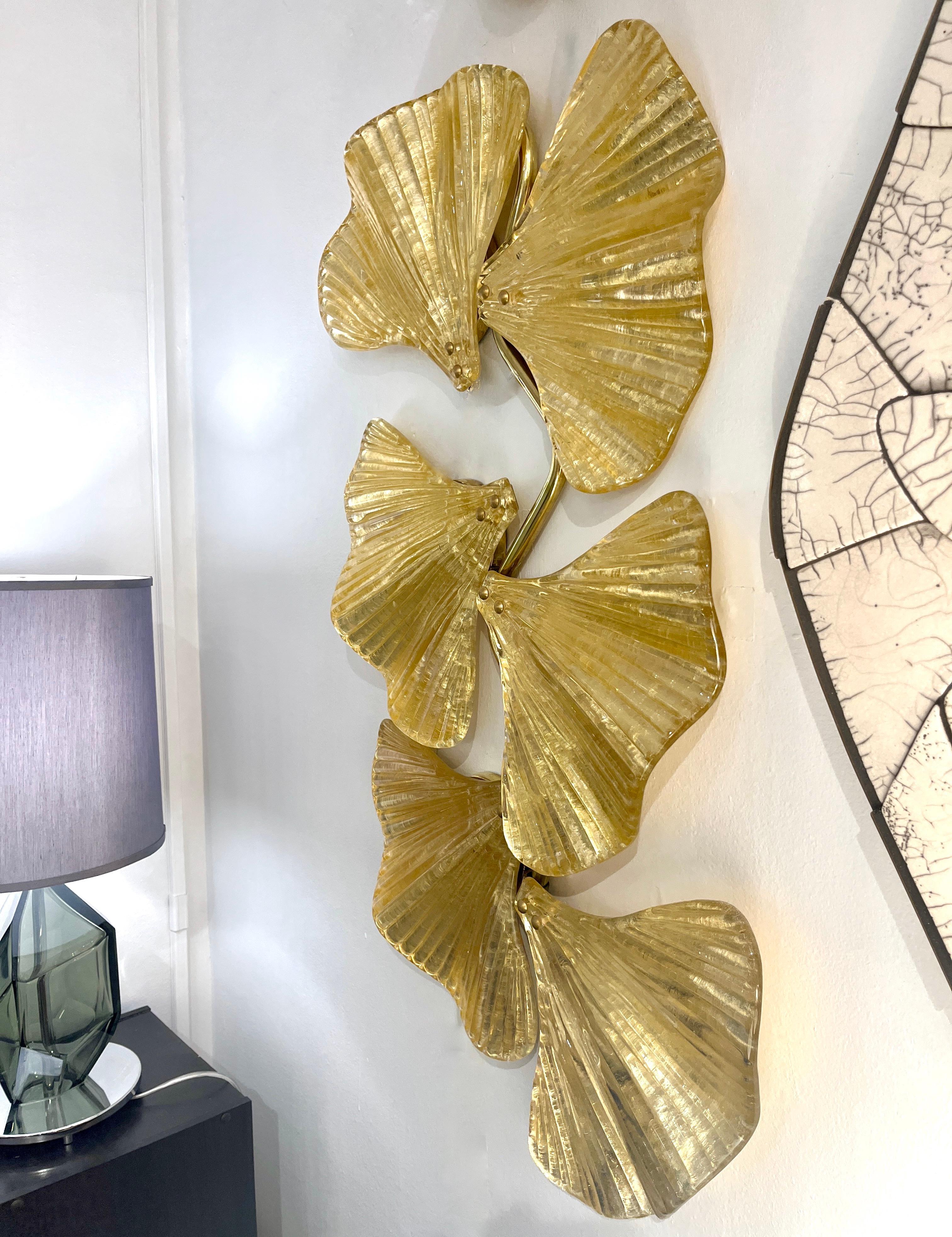 Modern Pair of Italian Gold Leaf & Crystal Murano Glass 6-Leaf Branch Sconces  For Sale 8