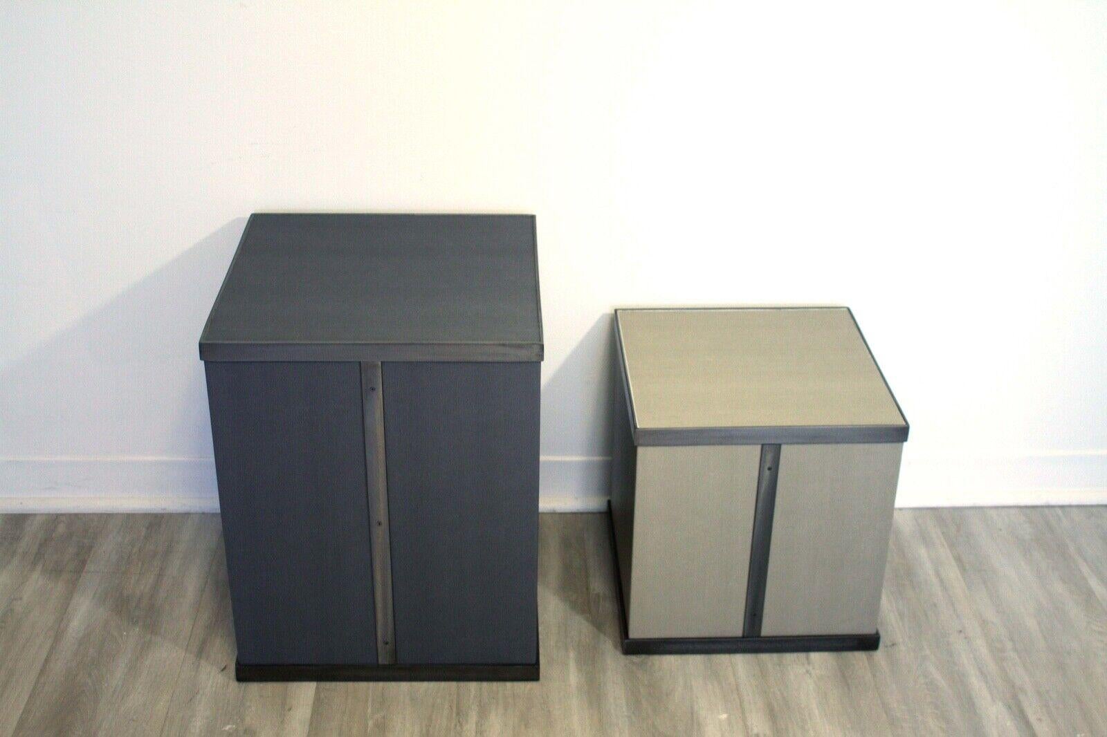 Modern Pair of Kravet Rubell Cube Tables In Good Condition For Sale In Keego Harbor, MI
