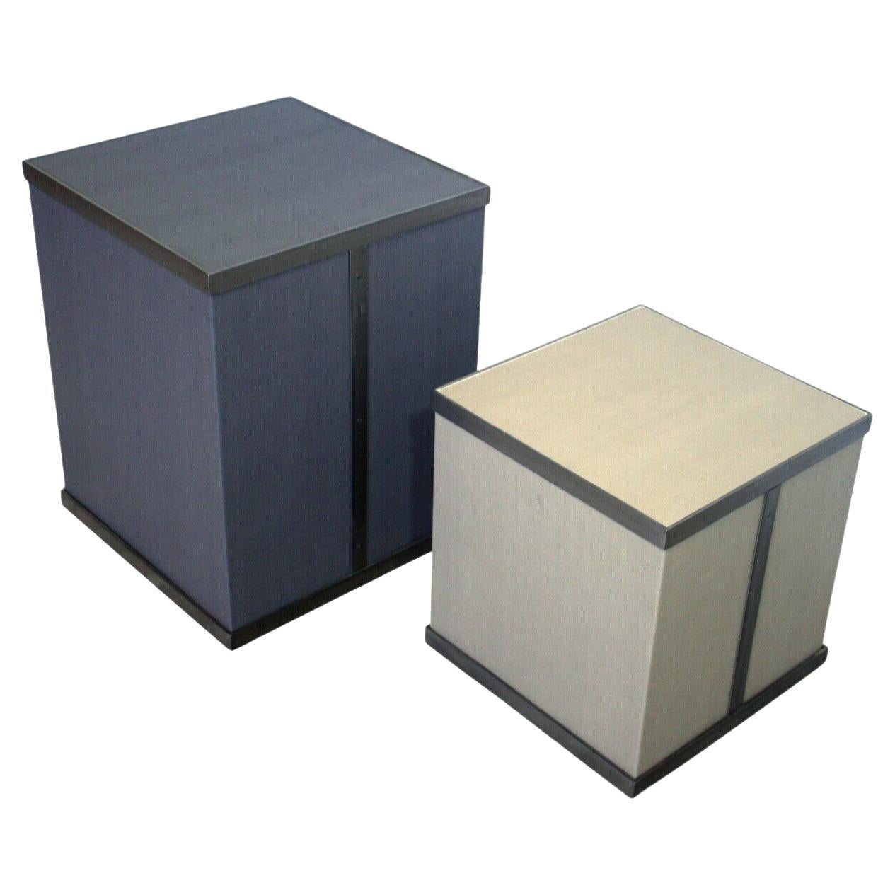 Paire de tables cubiques modernes Kravet Rubell