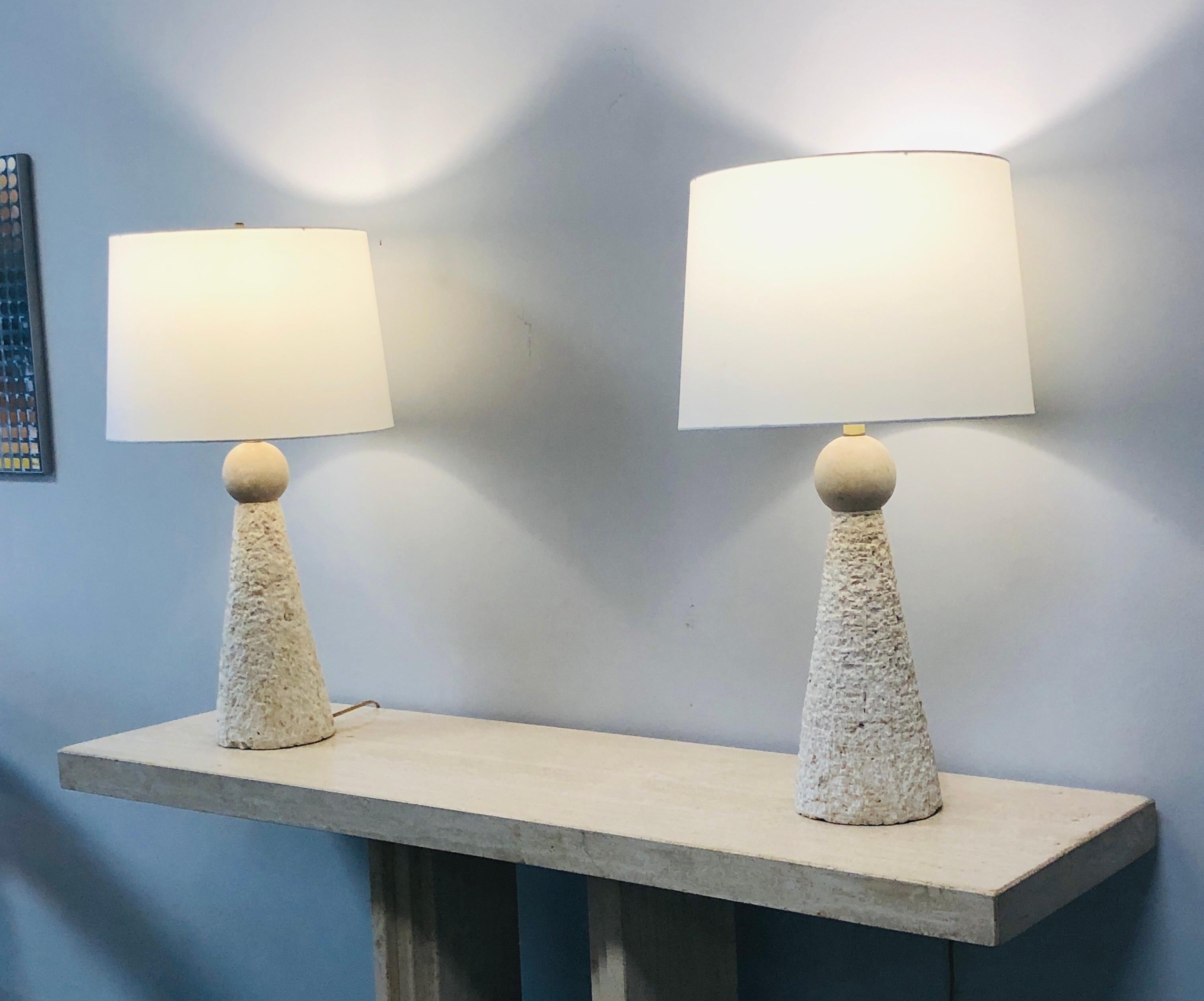 Modern Pair of Sculptural Stone Table Lamps, 1970s 2