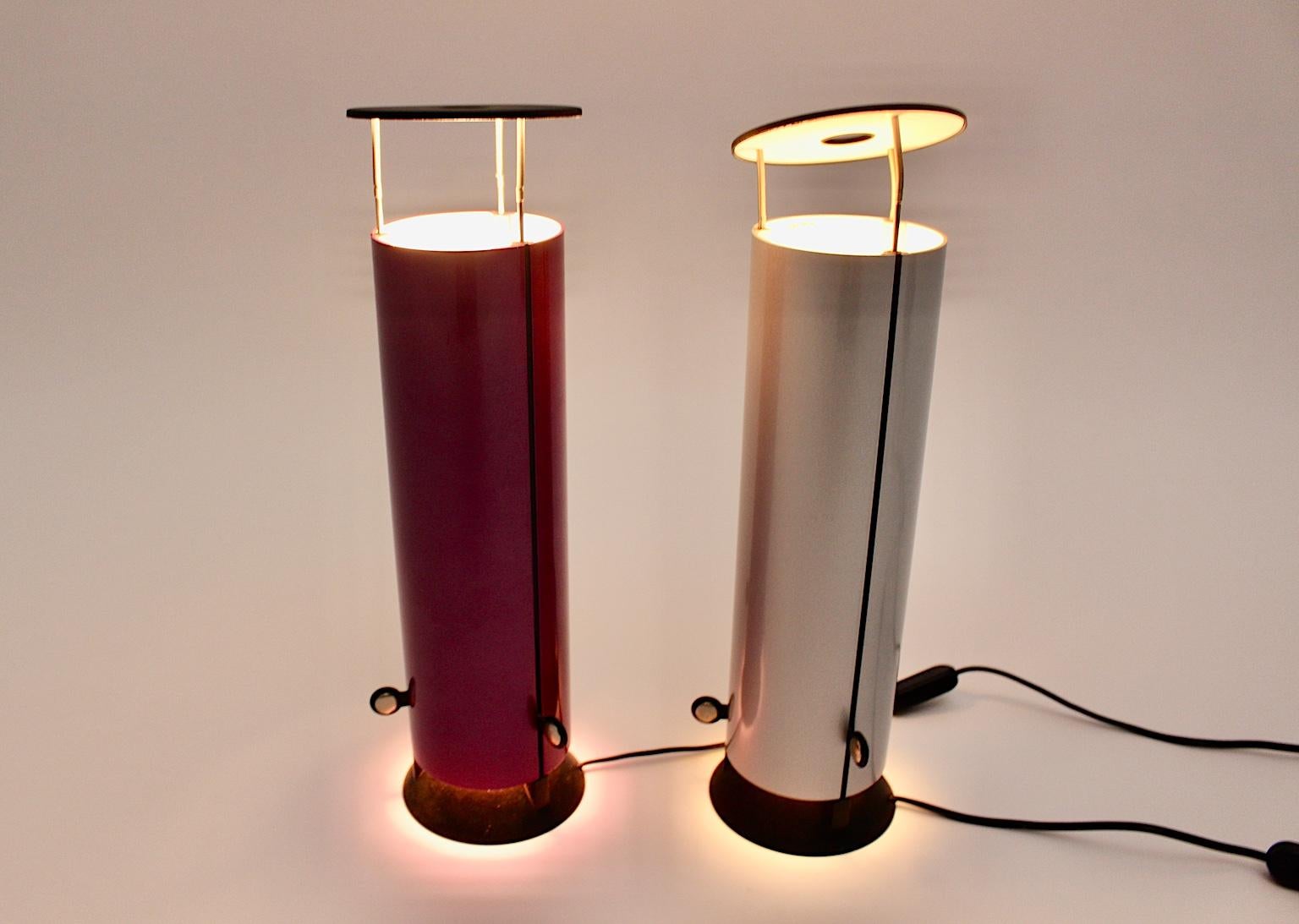 20th Century Modern Pair Duo Vintage Plastic Table Lamps Lilac Silver Black, 1980s, Italy For Sale