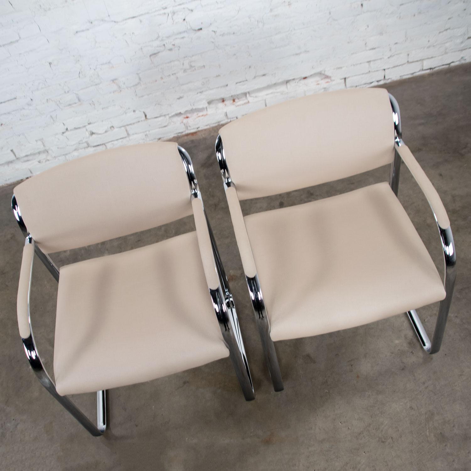 Fabric Modern Pair Off-White and Chrome Accent or Dining Armchairs by Steelcase For Sale