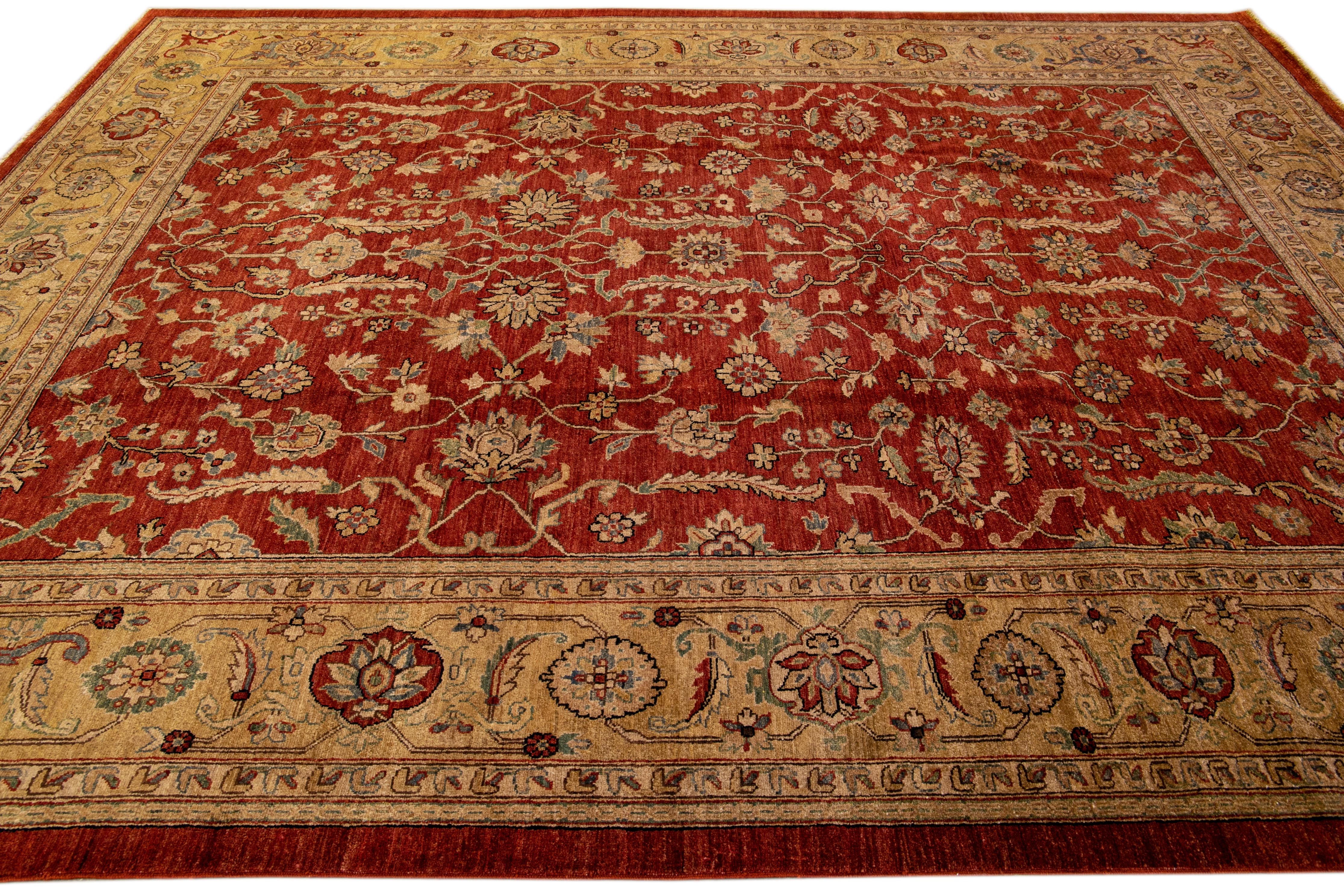 Tapis moderne Paki Peshawar fait à la main, Palmettes rouges Neuf - En vente à Norwalk, CT