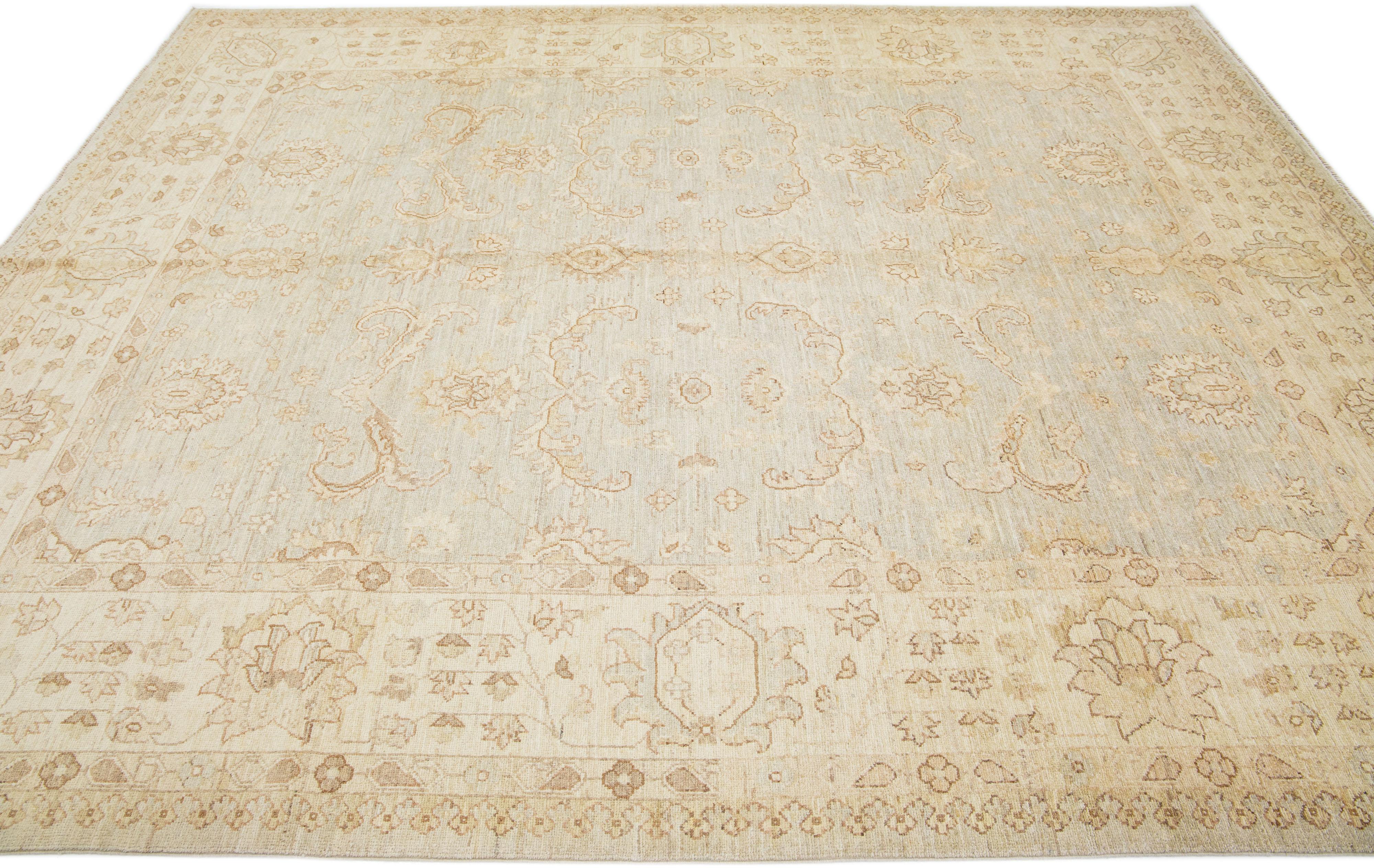 Hand-Knotted Modern Paki Peshawar Wool Rug in Beige and Gray with Allover Design For Sale