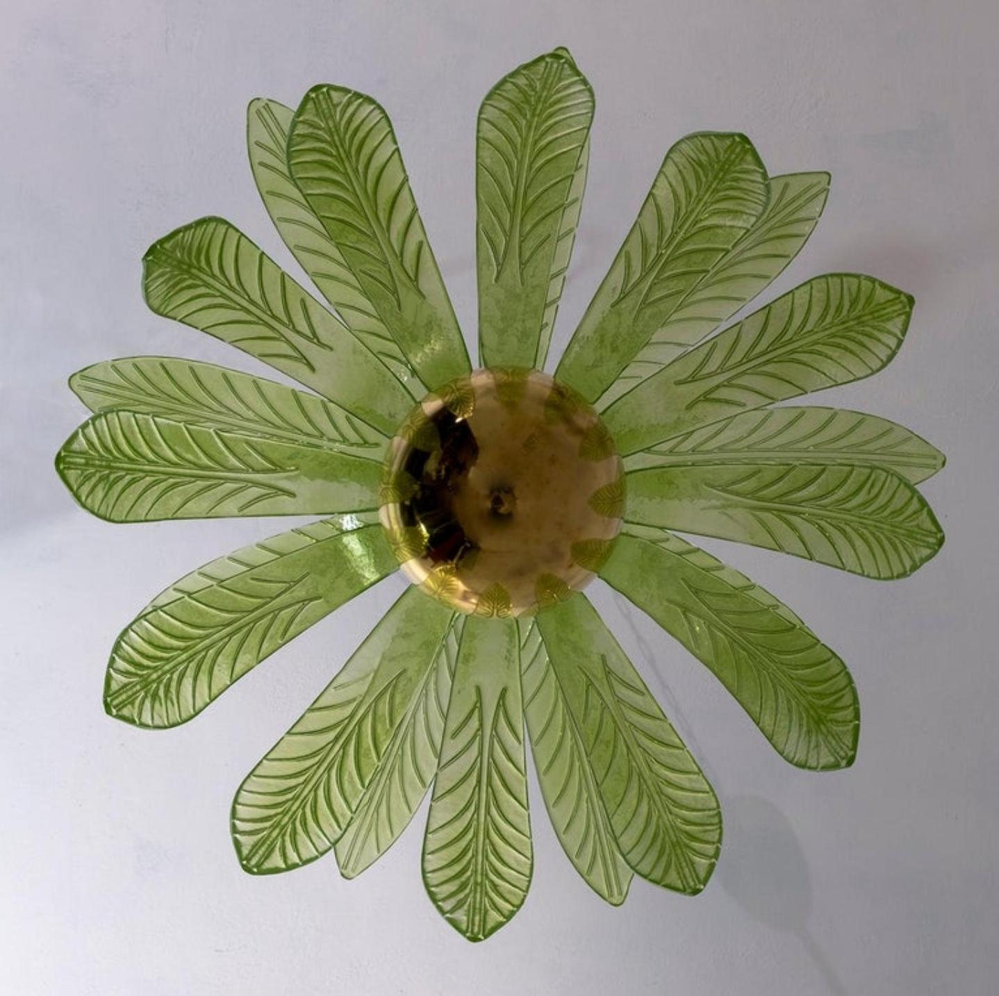 Italian Modern Palm Leaves Chandelier Murano Glass and Brass, 1970s