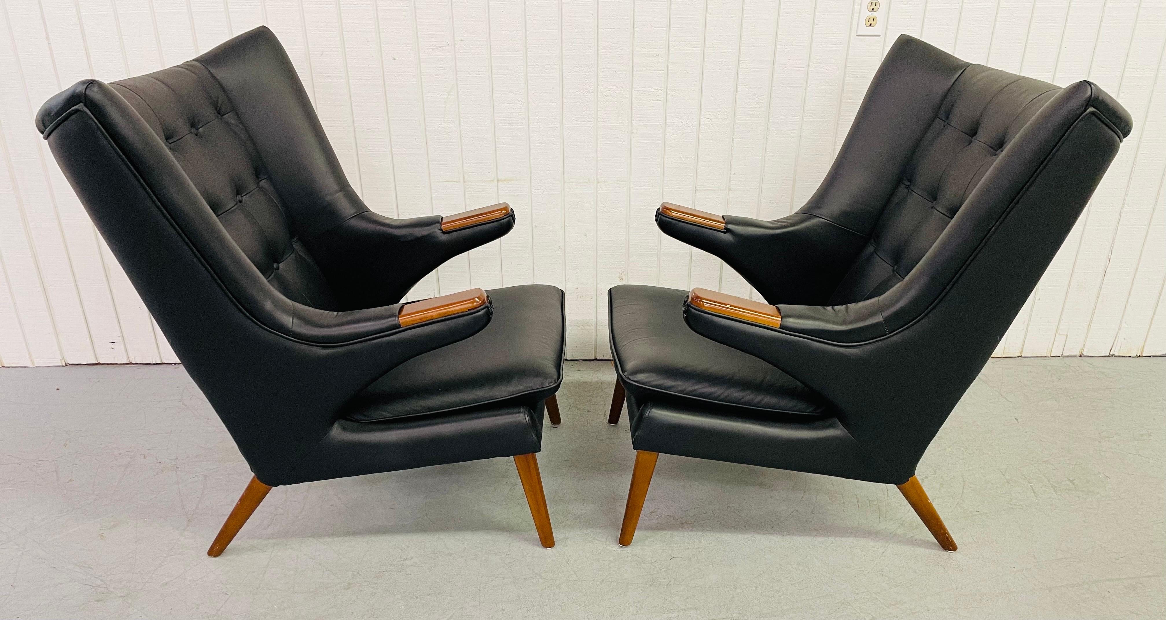 Modern Papa Bear Wing Chairs & Ottomans In Good Condition In Clarksboro, NJ