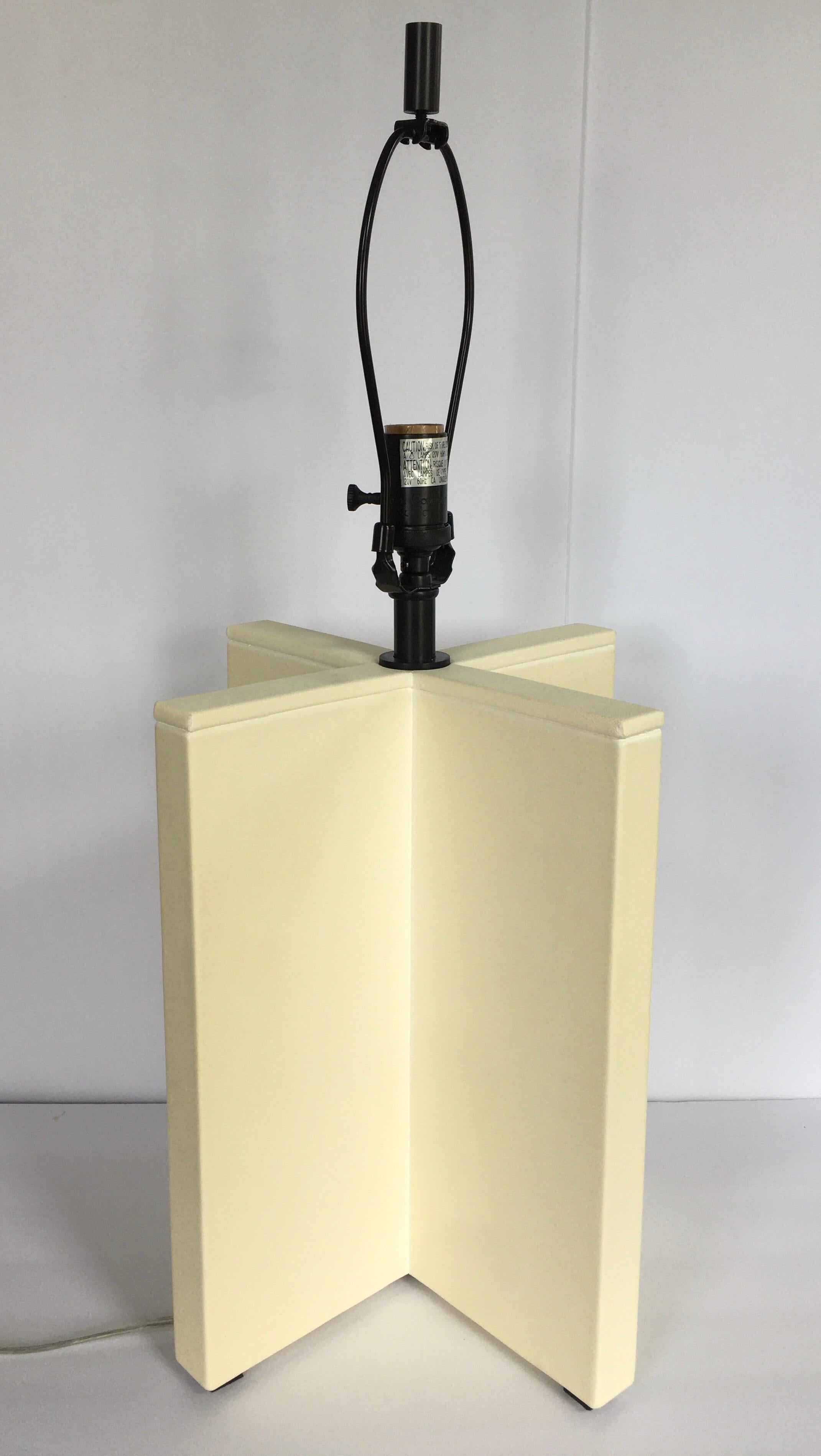 Modern Parchment Goatskin Table Lamp In Good Condition In Lambertville, NJ