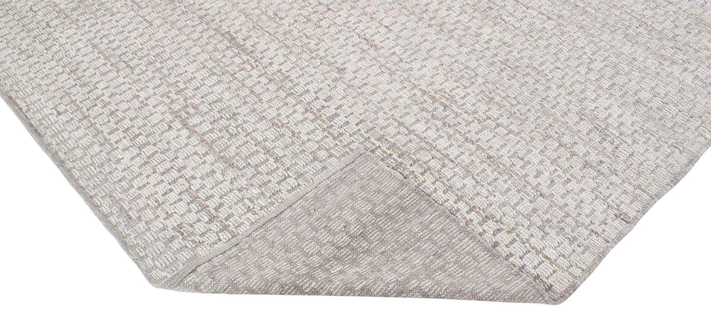 XXI secolo e contemporaneo Tappeto moderno Pashmina di transizione in lana grigia in vendita