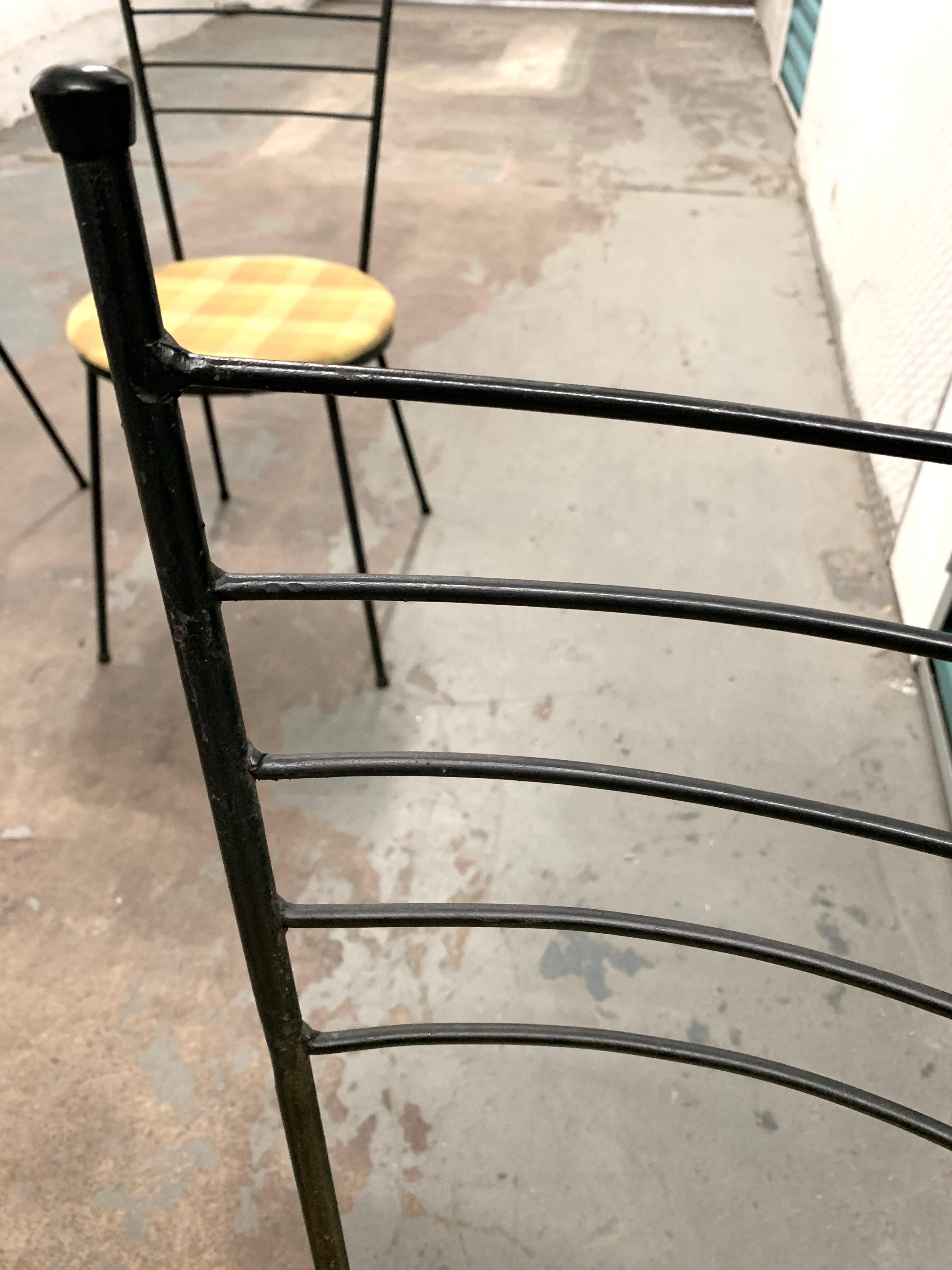 Modern Paul McCobb Arbuck Black Wrought Iron Hairpin Chair 1950s In Good Condition For Sale In Brooklyn, NY
