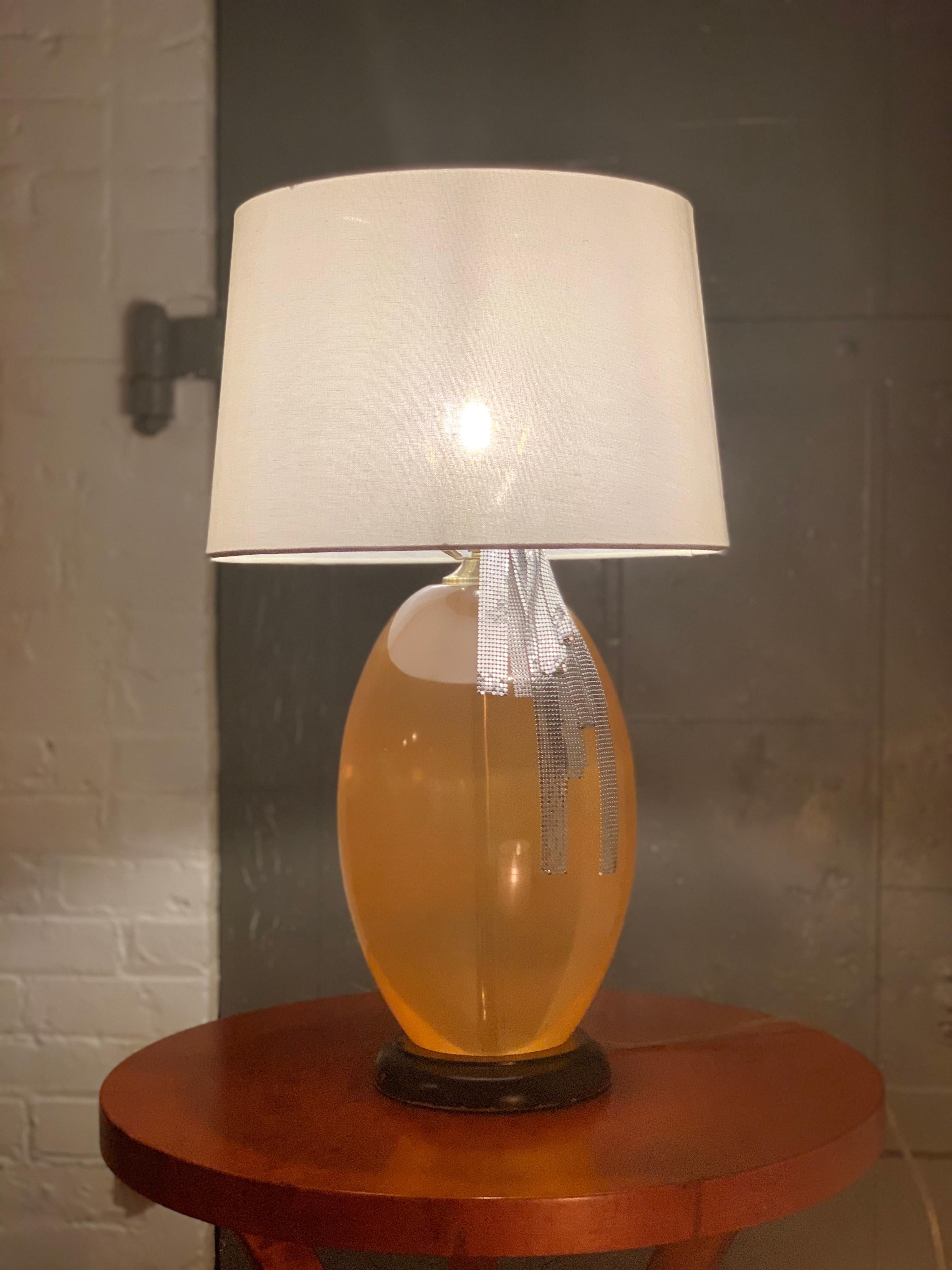 20th Century Modern Peach Lucite Midcentury Monumental  Sculptural Egg Form Table Lamp For Sale