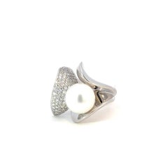 Modern Pearl Diamond White Gold Ring For Her