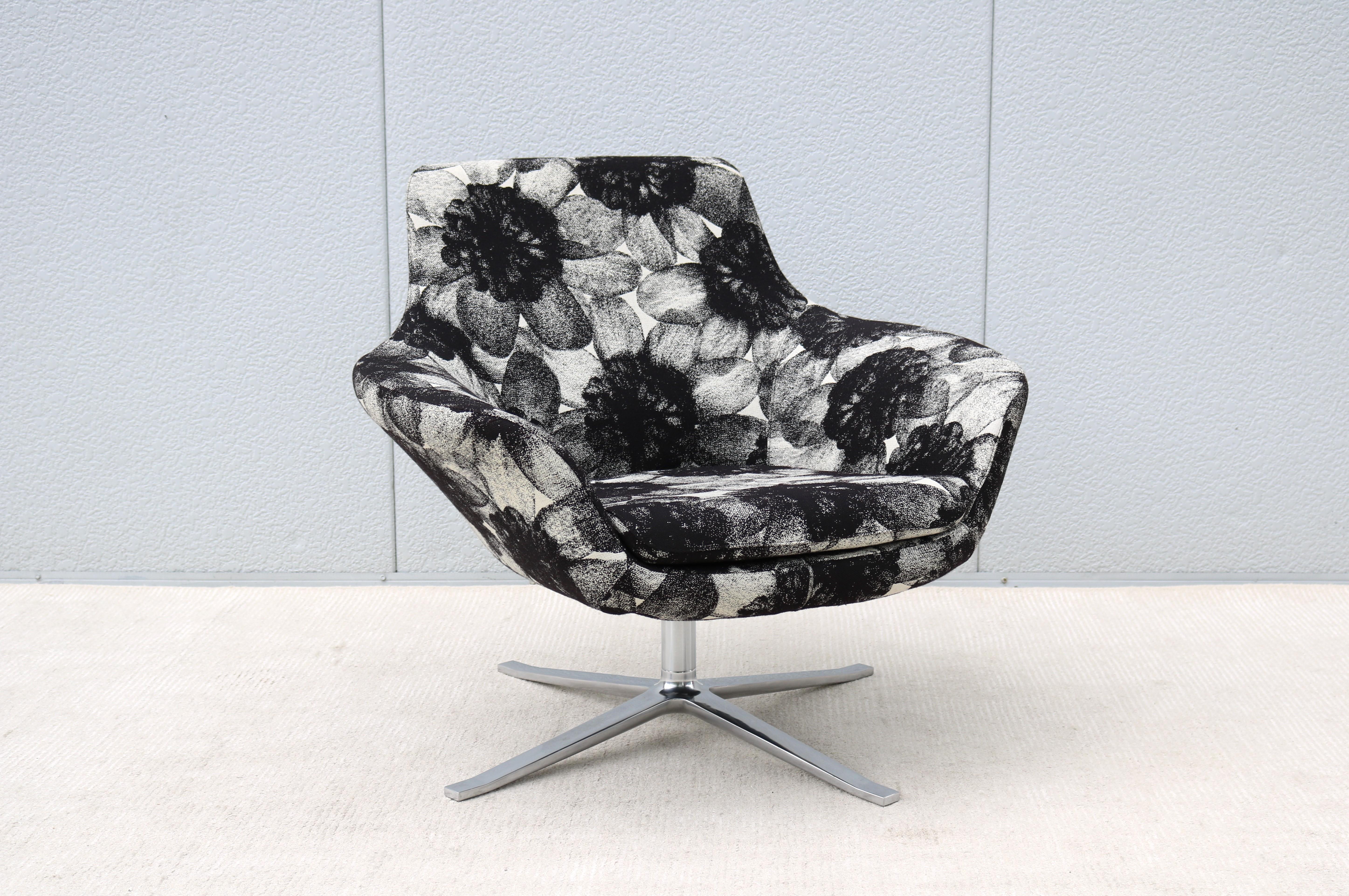 Modern Pearson Lloyd für Coalesse Black Bob Swivel Lounge Chair von Walter Knoll (Aluminium) im Angebot