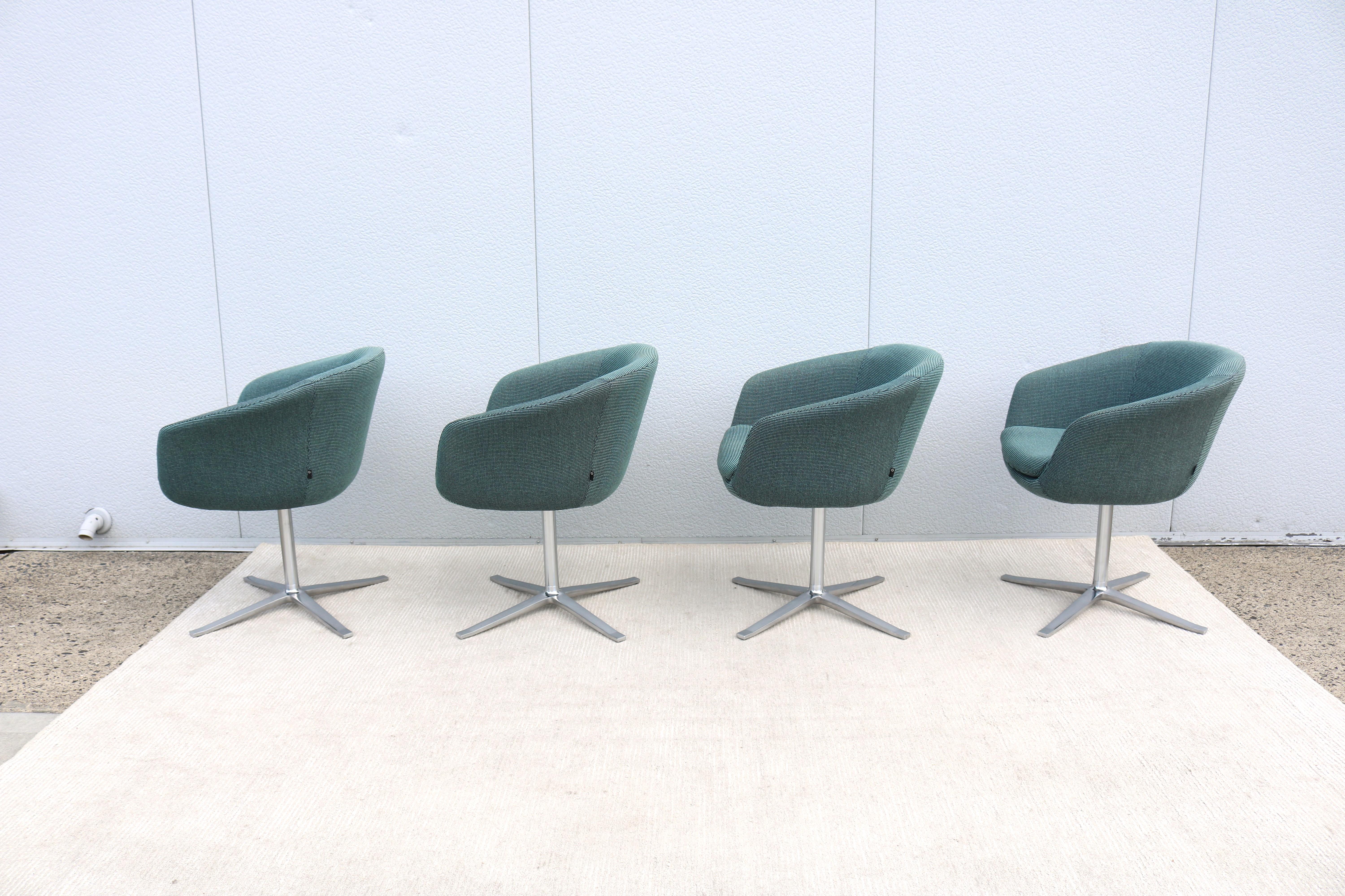 Sedie girevoli moderne Pearson Lloyd per Coalesse Bob di Walter Knoll - Set di 4 in vendita 4