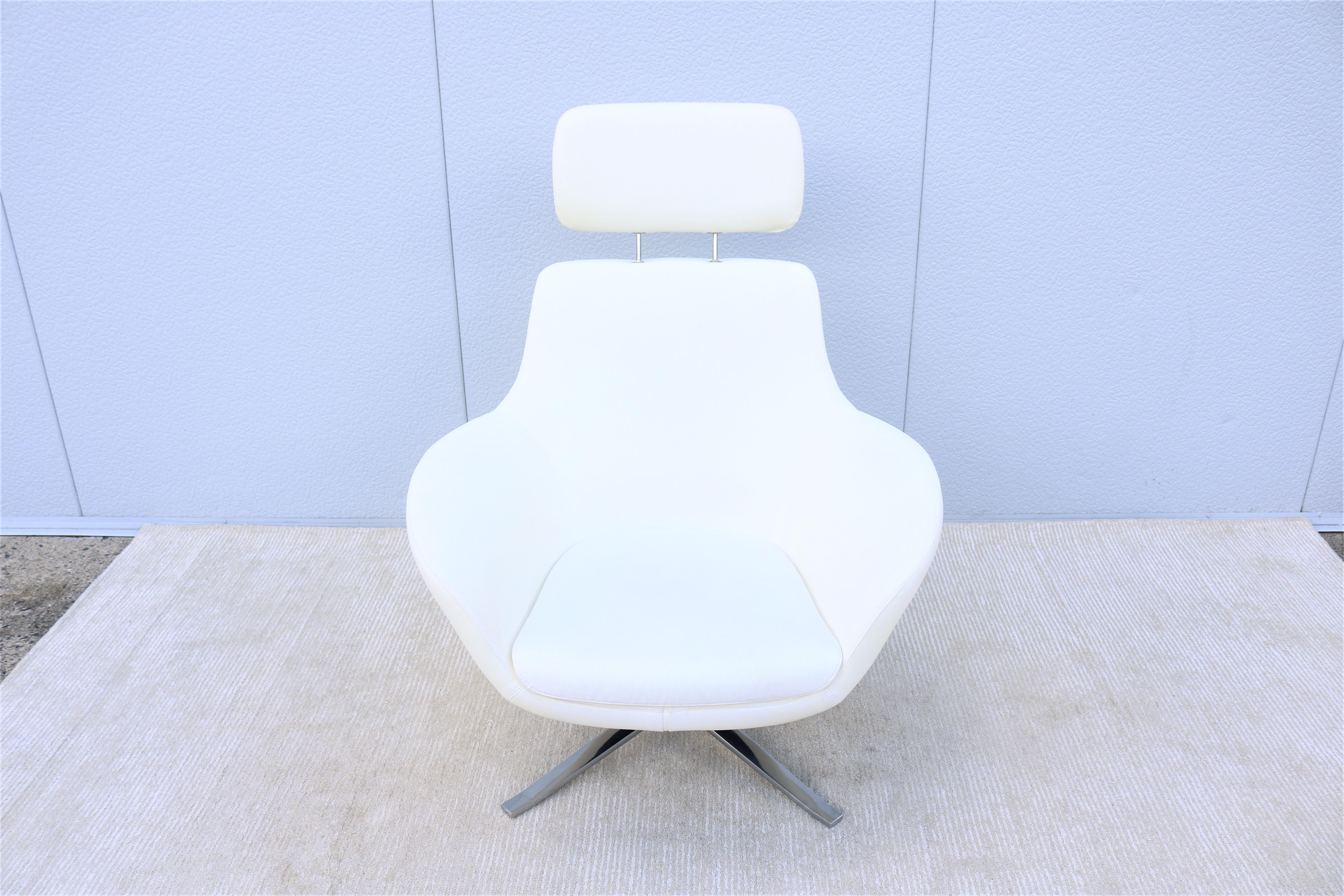 Moderne Fauteuil de salon pivotant Bob White de Pearson Lloyd pour Coalesse en vente