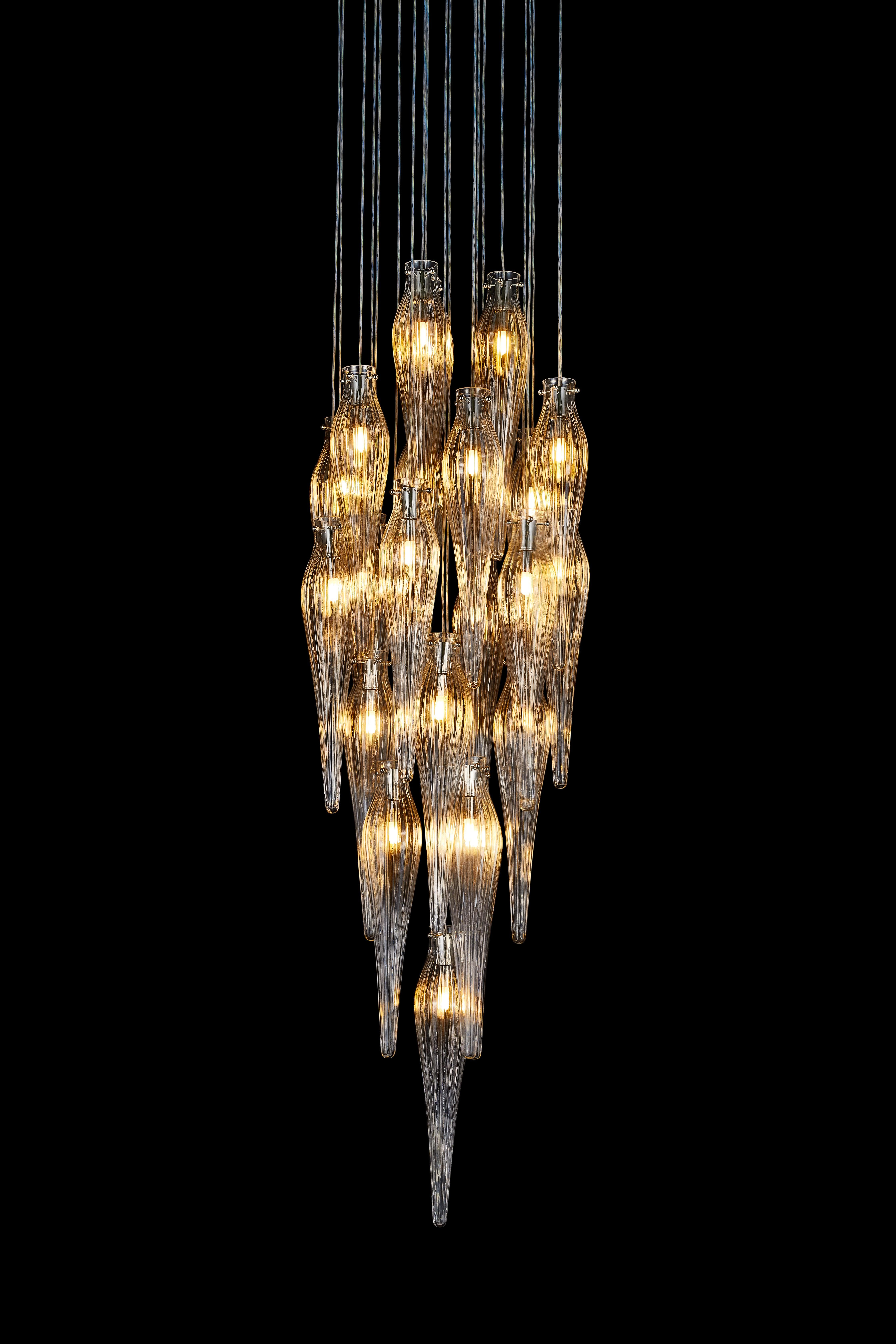 Create your own composition of light, glass and splendour. The hollow Icicles, available in 35 and 50 cm height, can be used to create any formation you wish for. An installation of magnificence for a grand lobby or a subtle composition over a