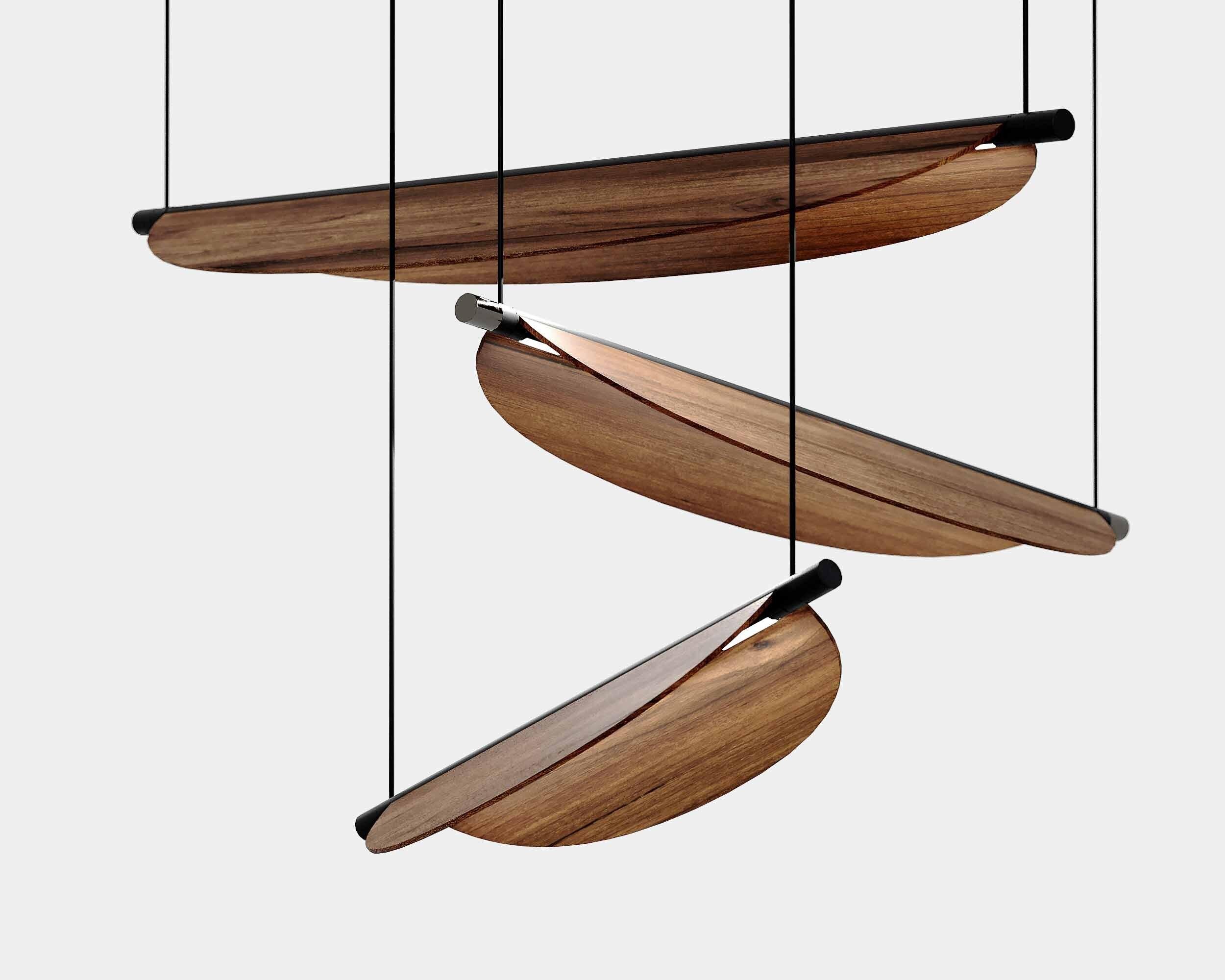 Thula 562.21 by Frederica Biasi x Tooy
Pendant Lamp Compliant with US electric system

Model sold: 
- hardware sand black 
- details in satin nickel
- shade in beige leather

Materials: aluminum, metal, leather

The Thula suspension lamps are based