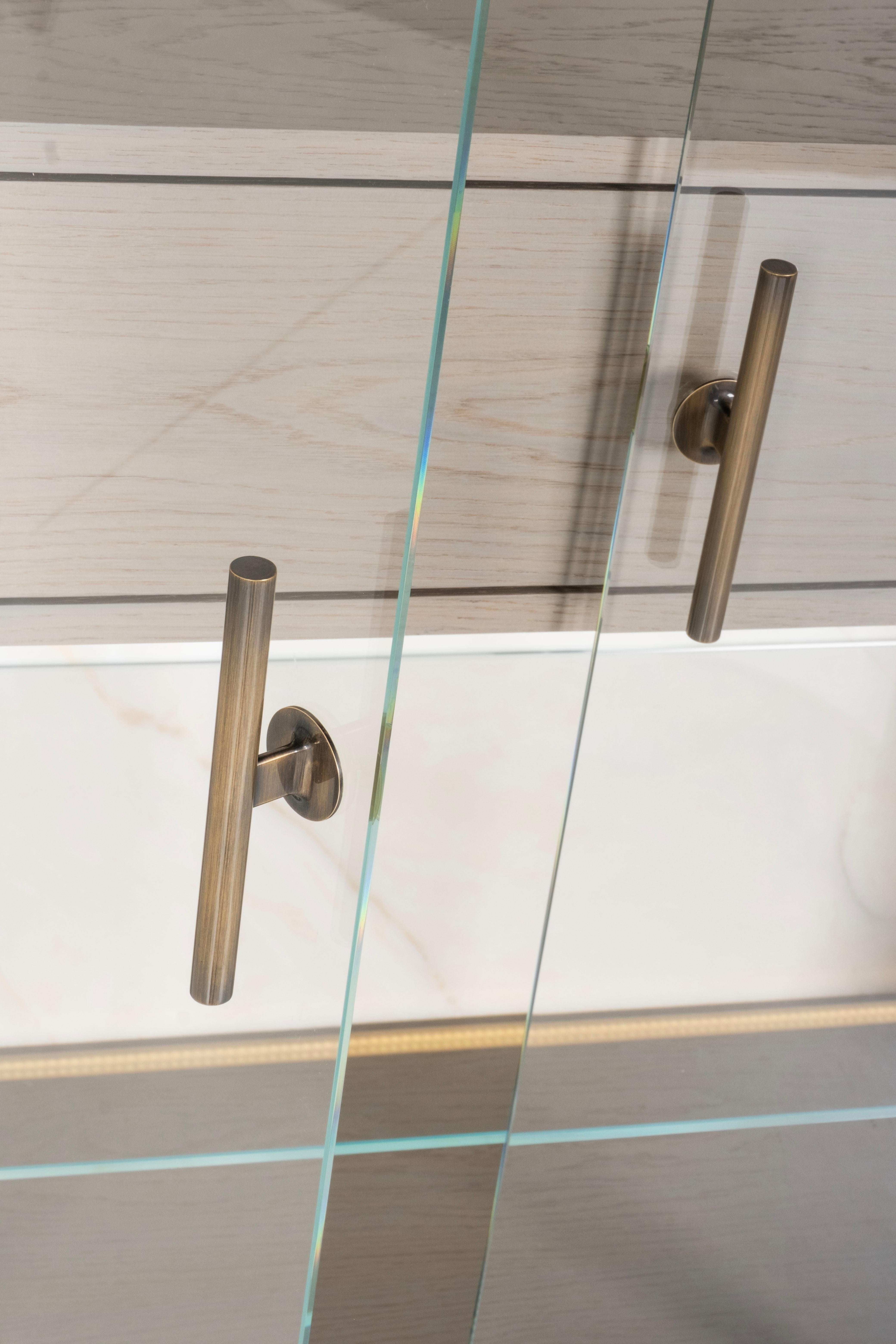 Mueble Bar Vitrina Penedo Moderno Calacatta Bianco Hecho a Mano Portugal Greenapple en Nuevo estado para la venta en Lisboa, PT