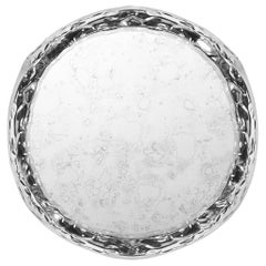 Modern Pergamo Wall Art Mirror in Polished Hammered Aluminum and Aged Mirror