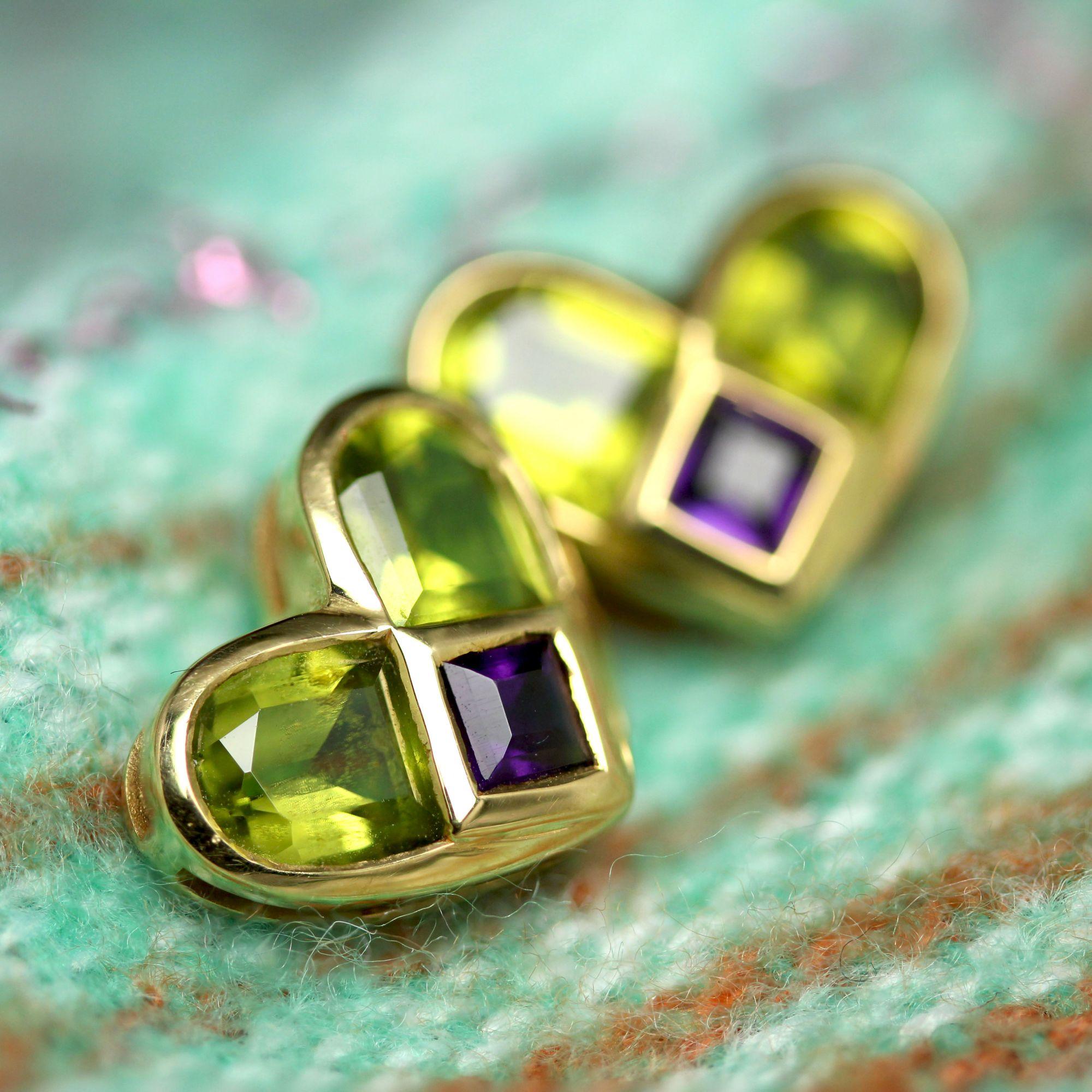 Modern Peridot Amethyst 18 Karat Yellow Gold Heart Stud Earrings For Sale 3