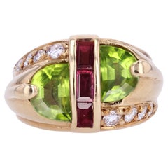 Modern Peridot Rubies Diamonds 18 Karat Yellow Gold Signet Ring