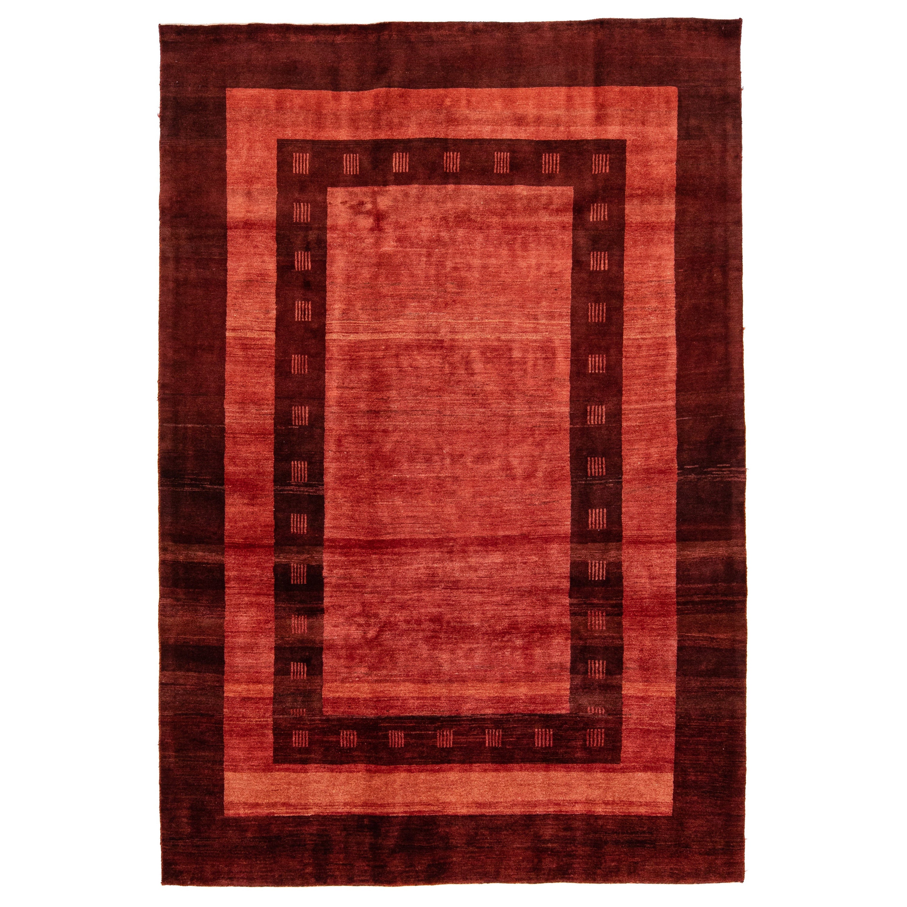 Tapis persan Gabbeh rouge fait à la main avec motif géométrique en vente