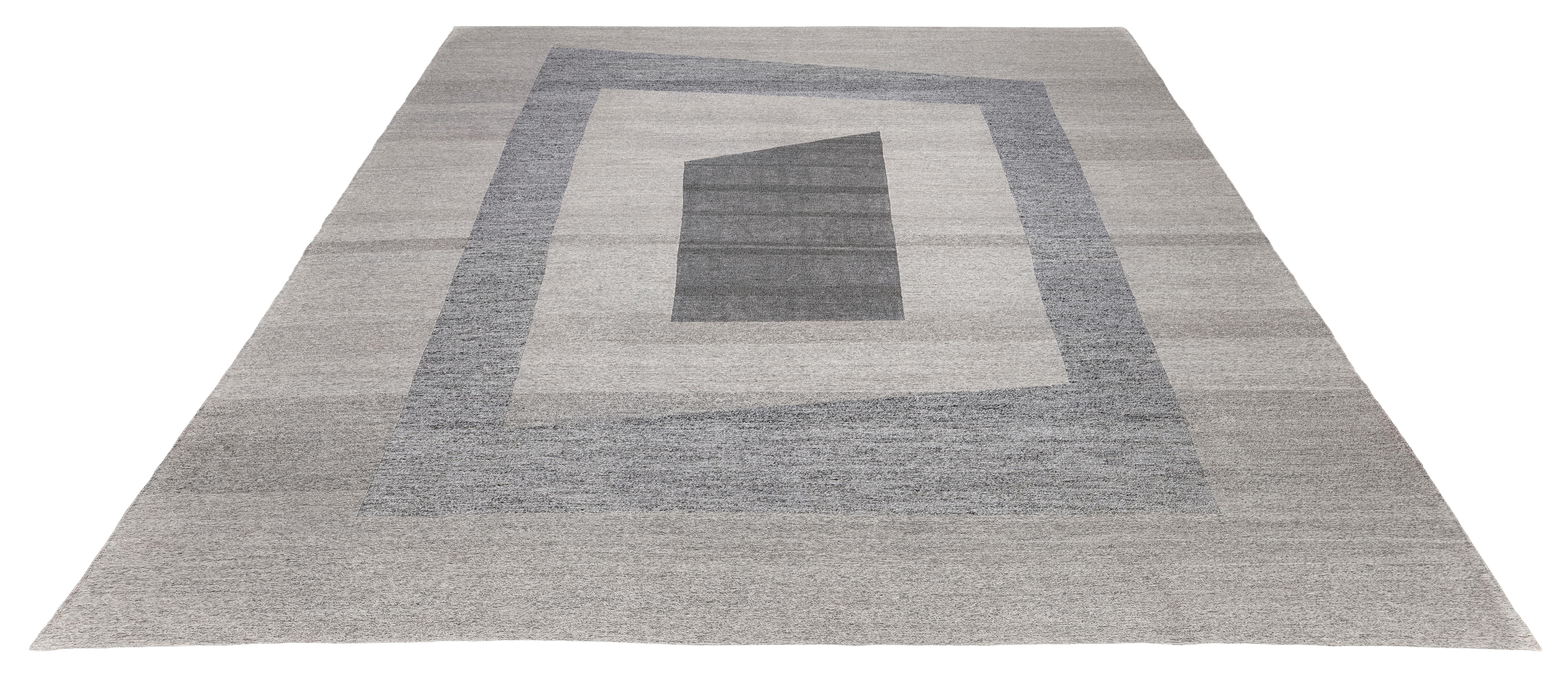 Modern Persian Kurdish Pelas “Sonic” Flatweave Rug in Handspun Wool im Zustand „Neu“ im Angebot in New York, NY