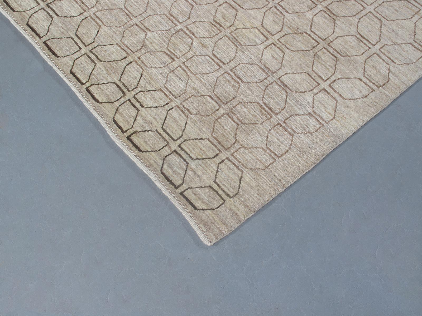 Contemporary Modern Persian Shiraz Handknotted Rug in Natural Tones For Sale