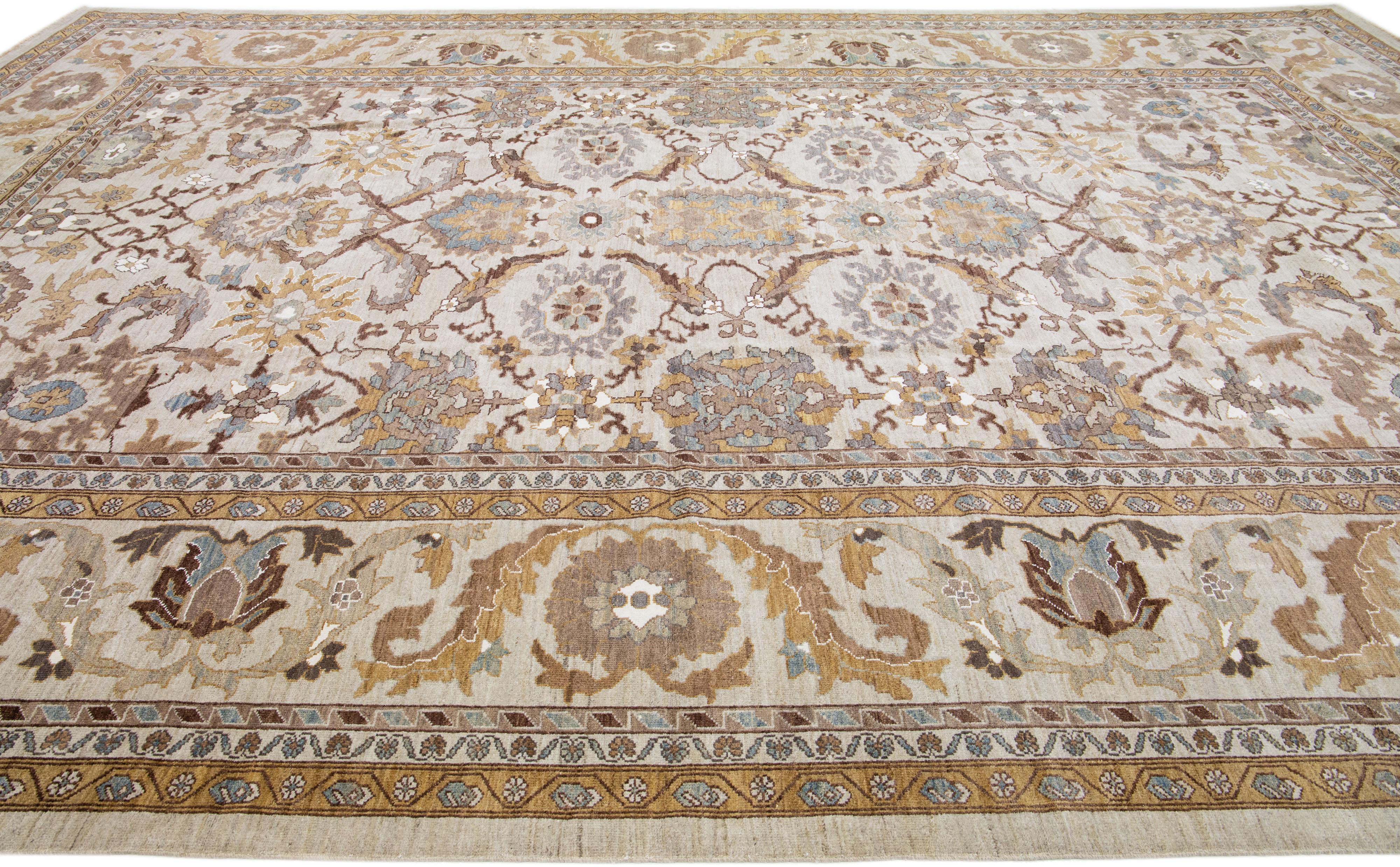 Moderne  Tapis persan Sultanabad en laine beige fait à la main avec motif sur toute sa surface Neuf - En vente à Norwalk, CT