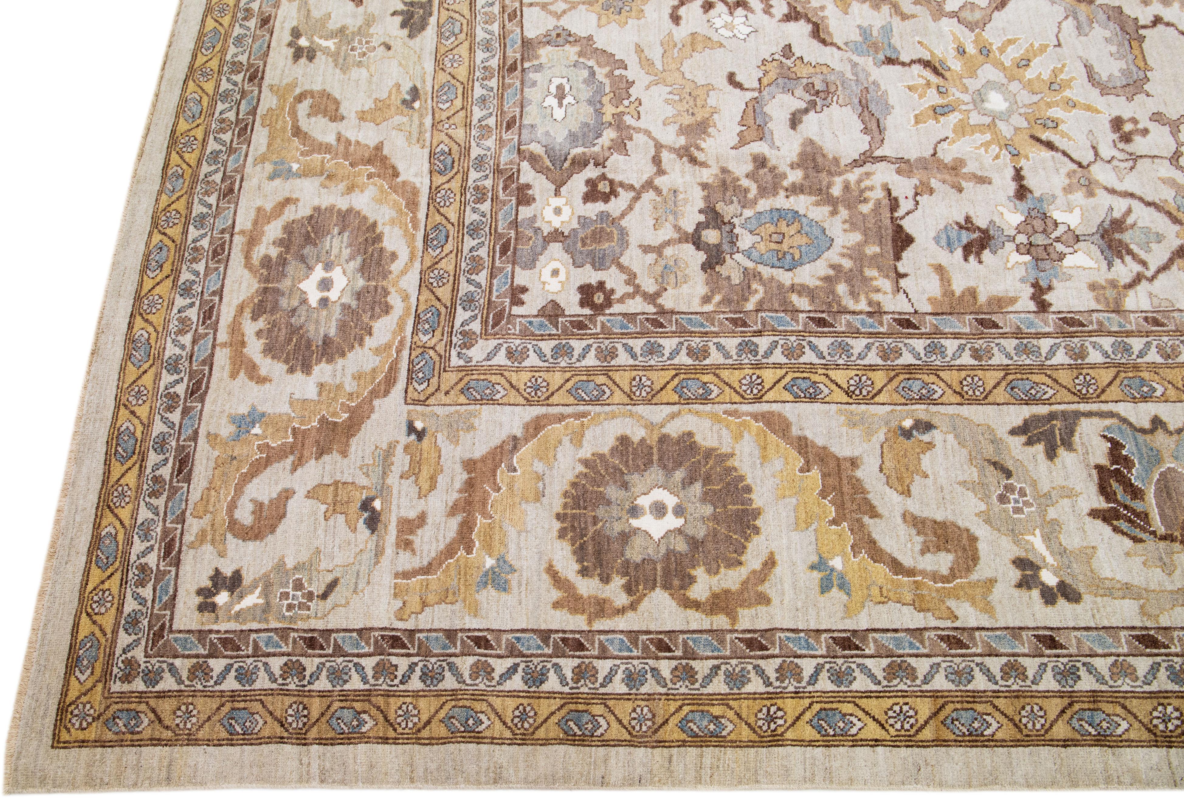 XXIe siècle et contemporain Moderne  Tapis persan Sultanabad en laine beige fait à la main avec motif sur toute sa surface en vente