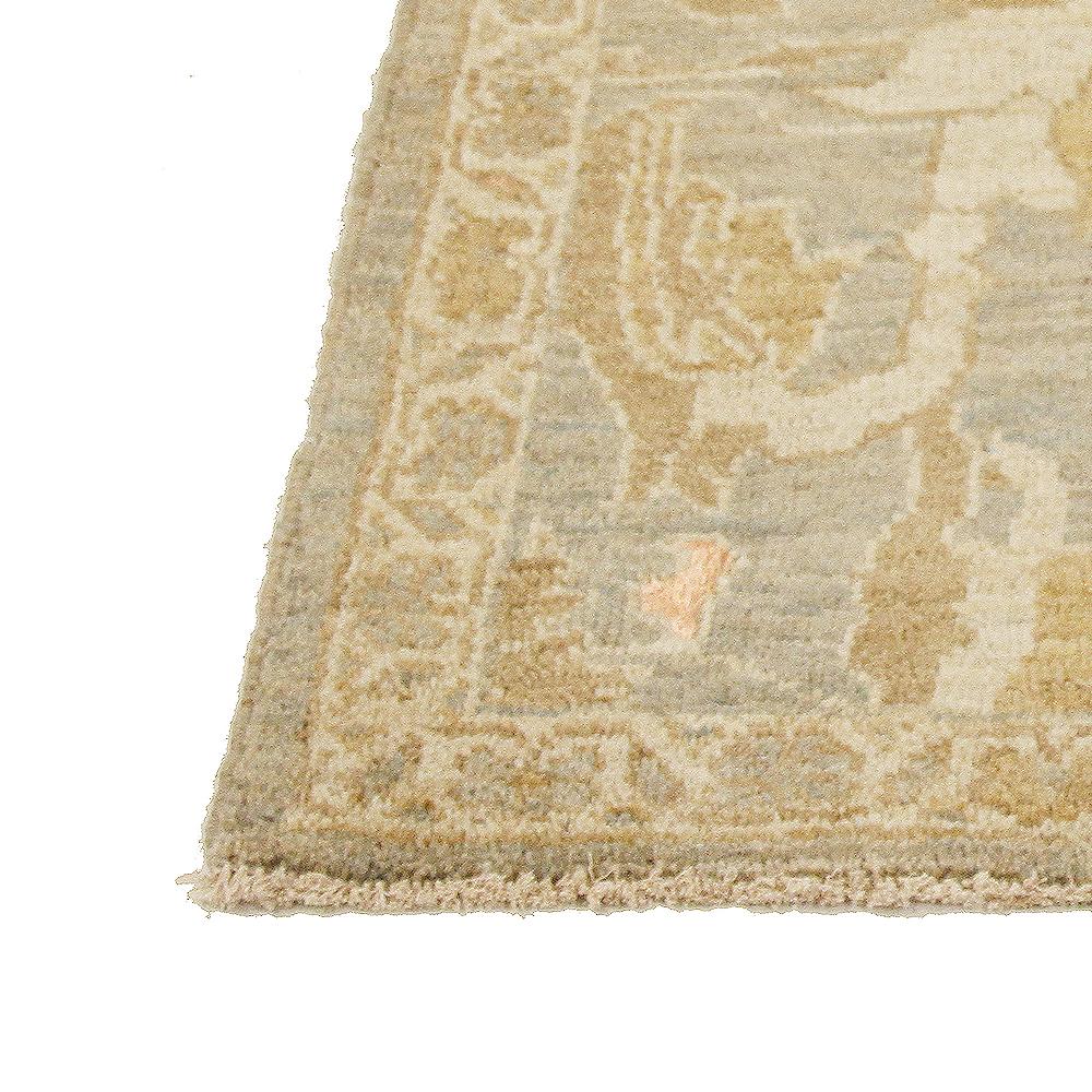Modern Persian Sultanabad Rug with Gray and Brown Floral Details In New Condition For Sale In Dallas, TX