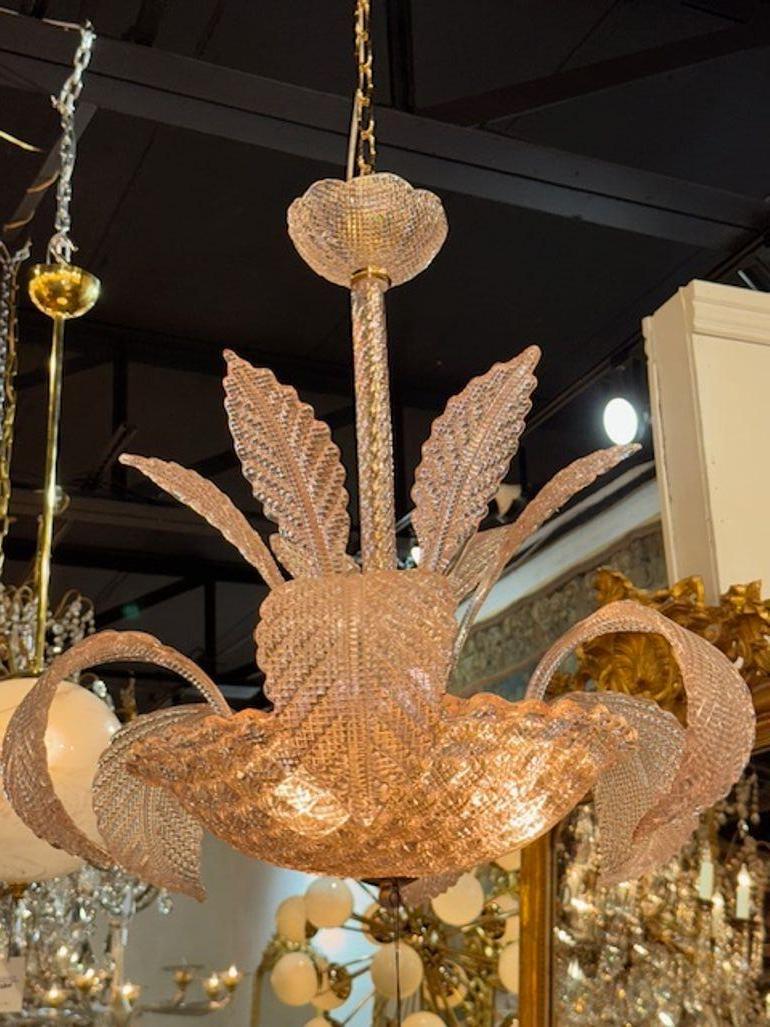 Araña moderna de cristal de Murano en forma de hoja rosa en Bueno estado para la venta en Dallas, TX