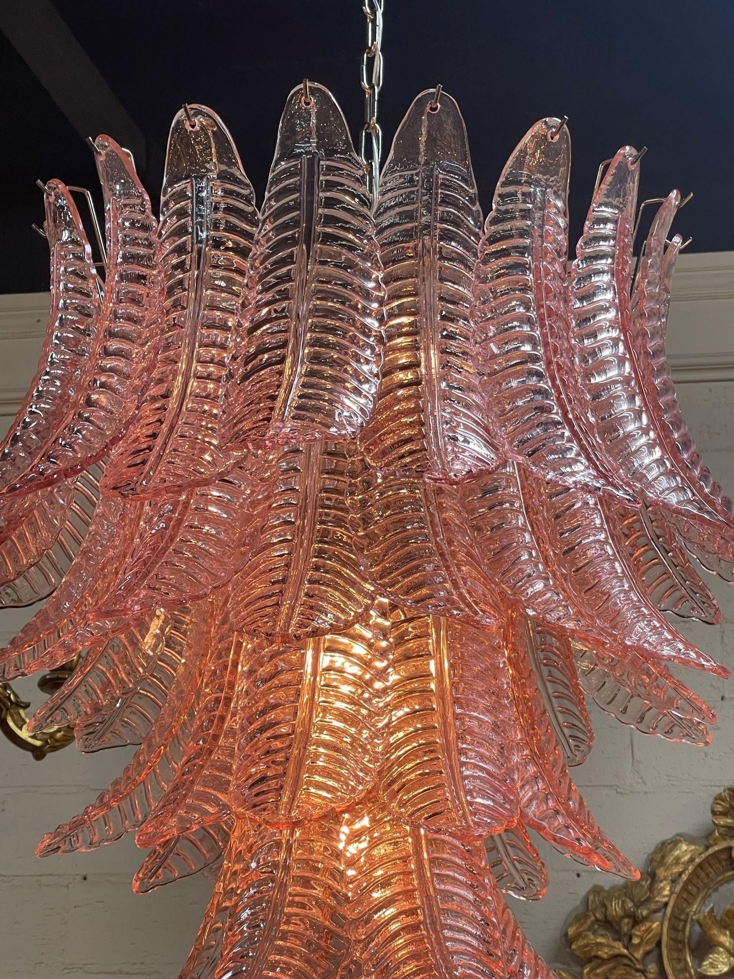 Modern Pink Murano Palm Leaf Chandelier In Good Condition In Dallas, TX