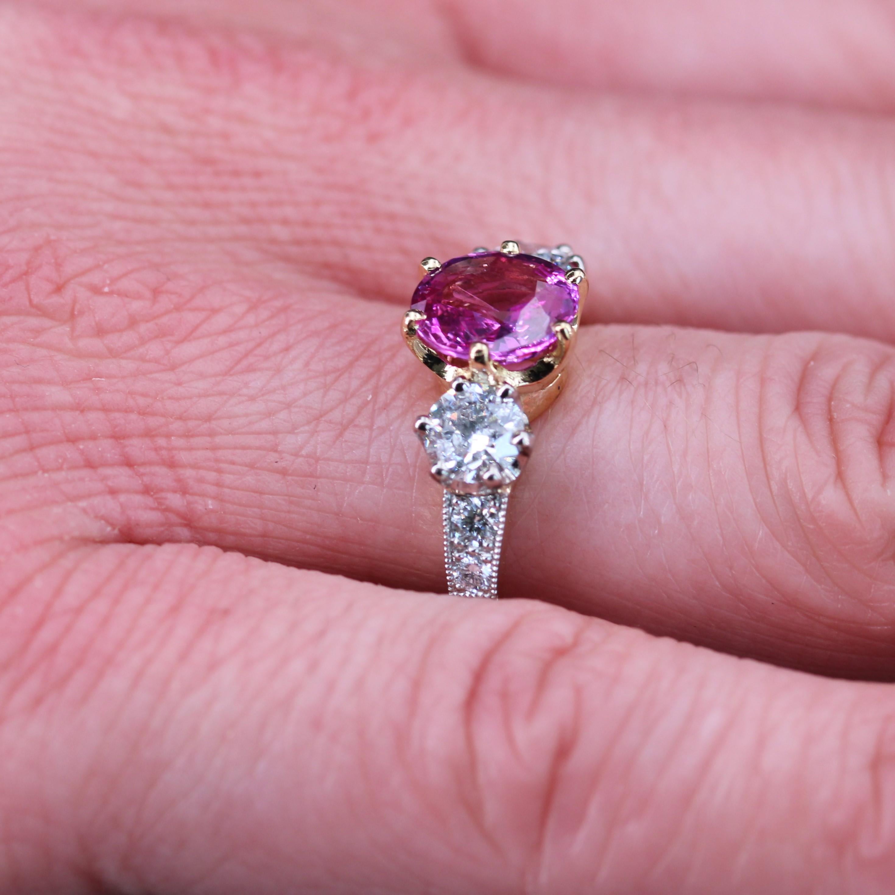 Modern Pink Sapphire Diamonds 18 Karat Yellow Gold Platinum Ring For Sale 7